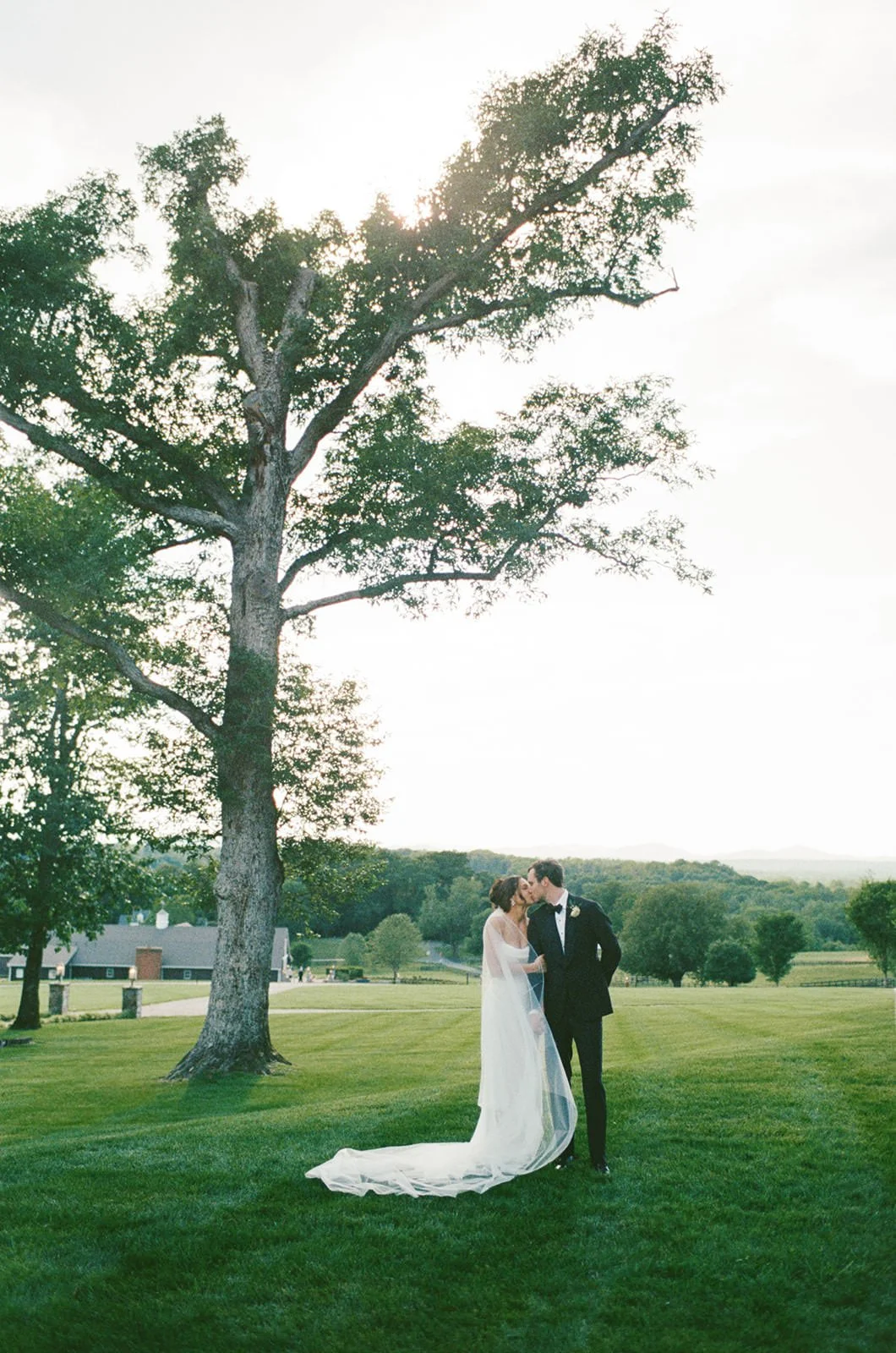 R&P-WeddingDay-843_websize.jpg