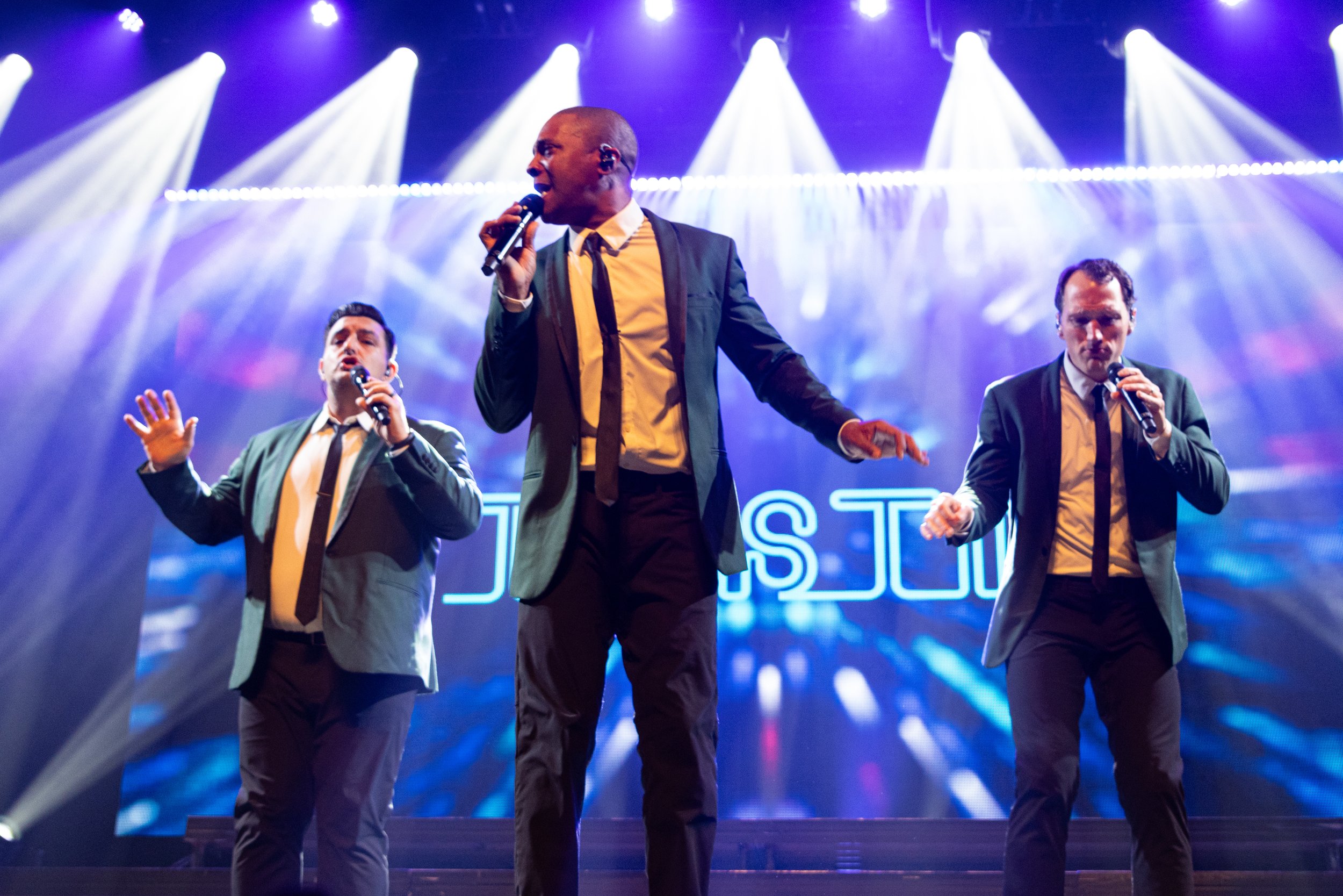 Herx_Concert_112923.jpg