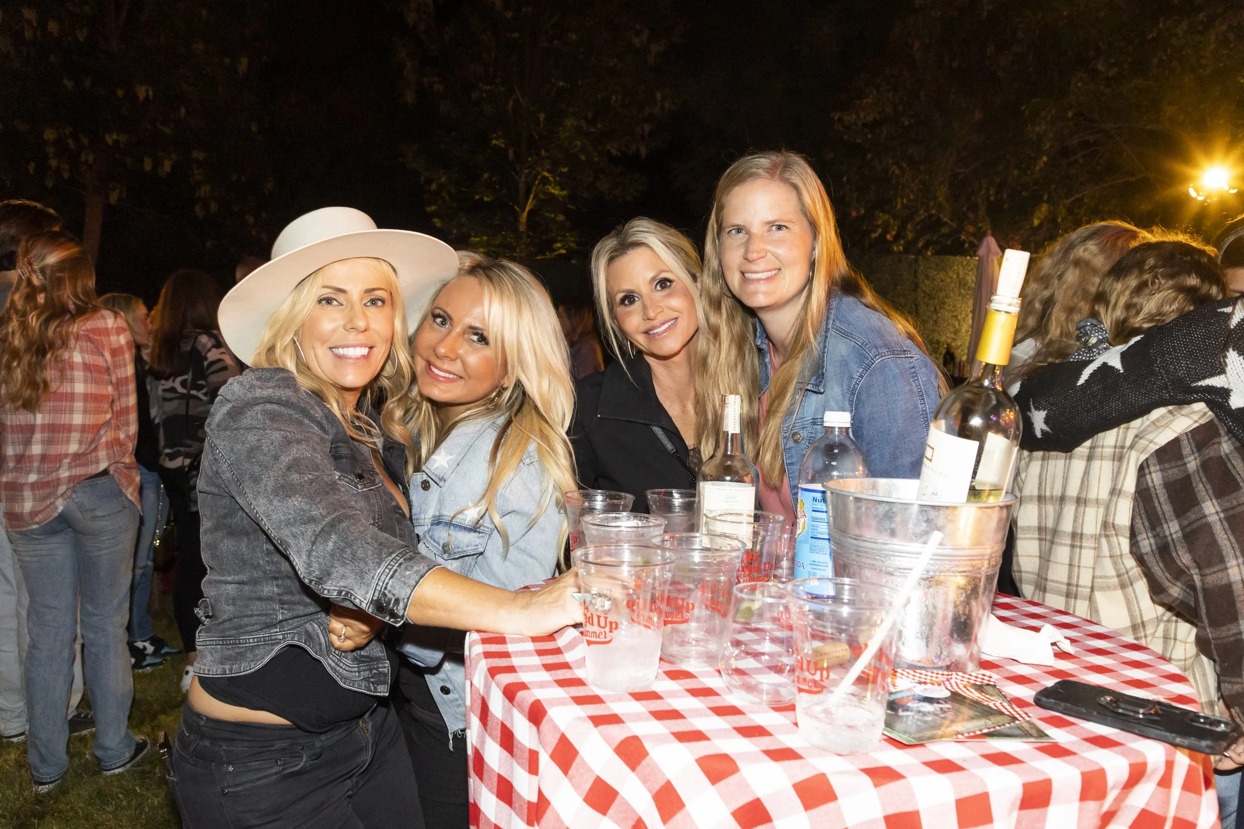 2022_JUNE_FIRE_IT_UP_FOR_SUMMER_BKEENEPHOTO-673.jpg