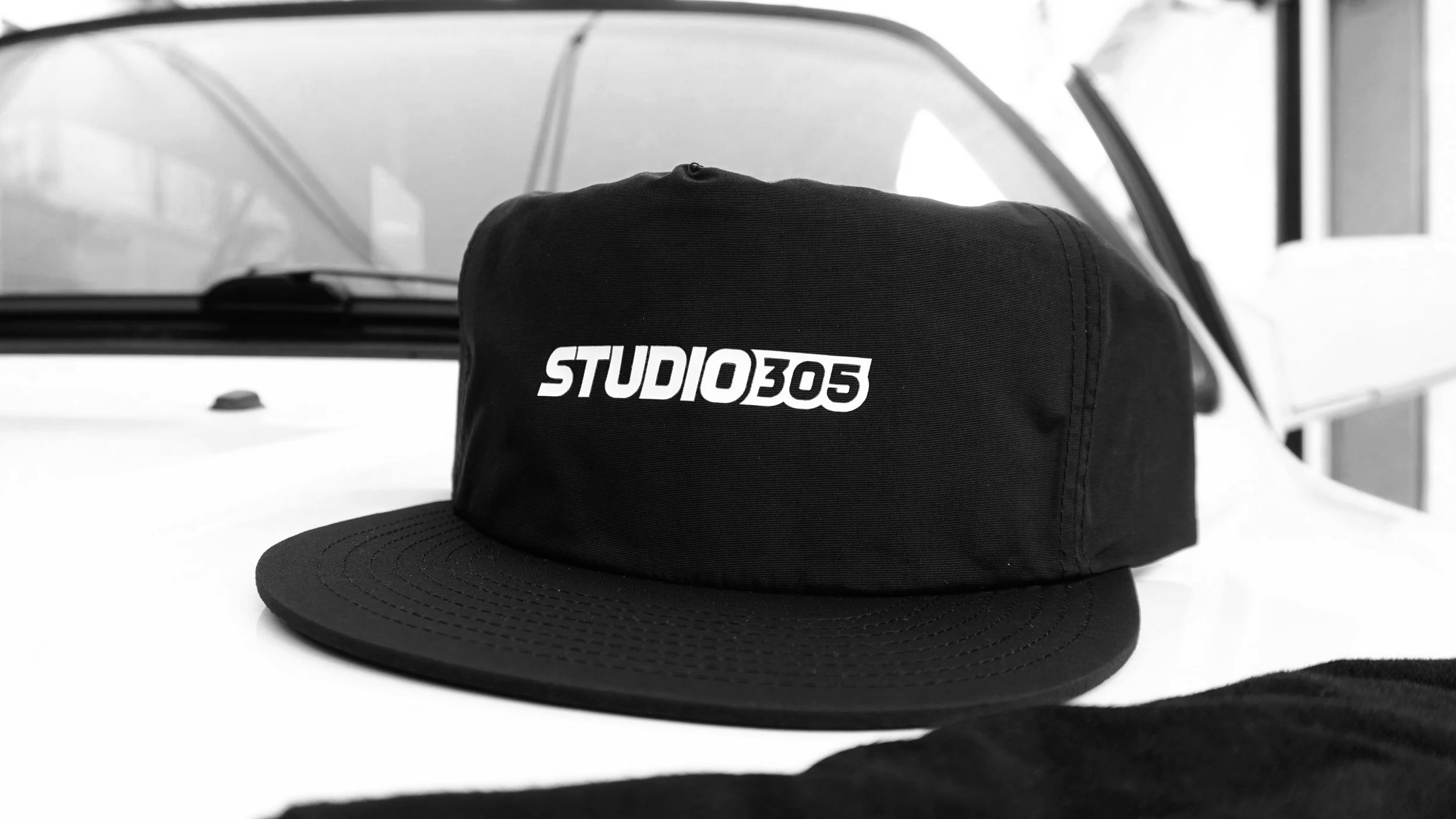 STUDIO 305 HAT