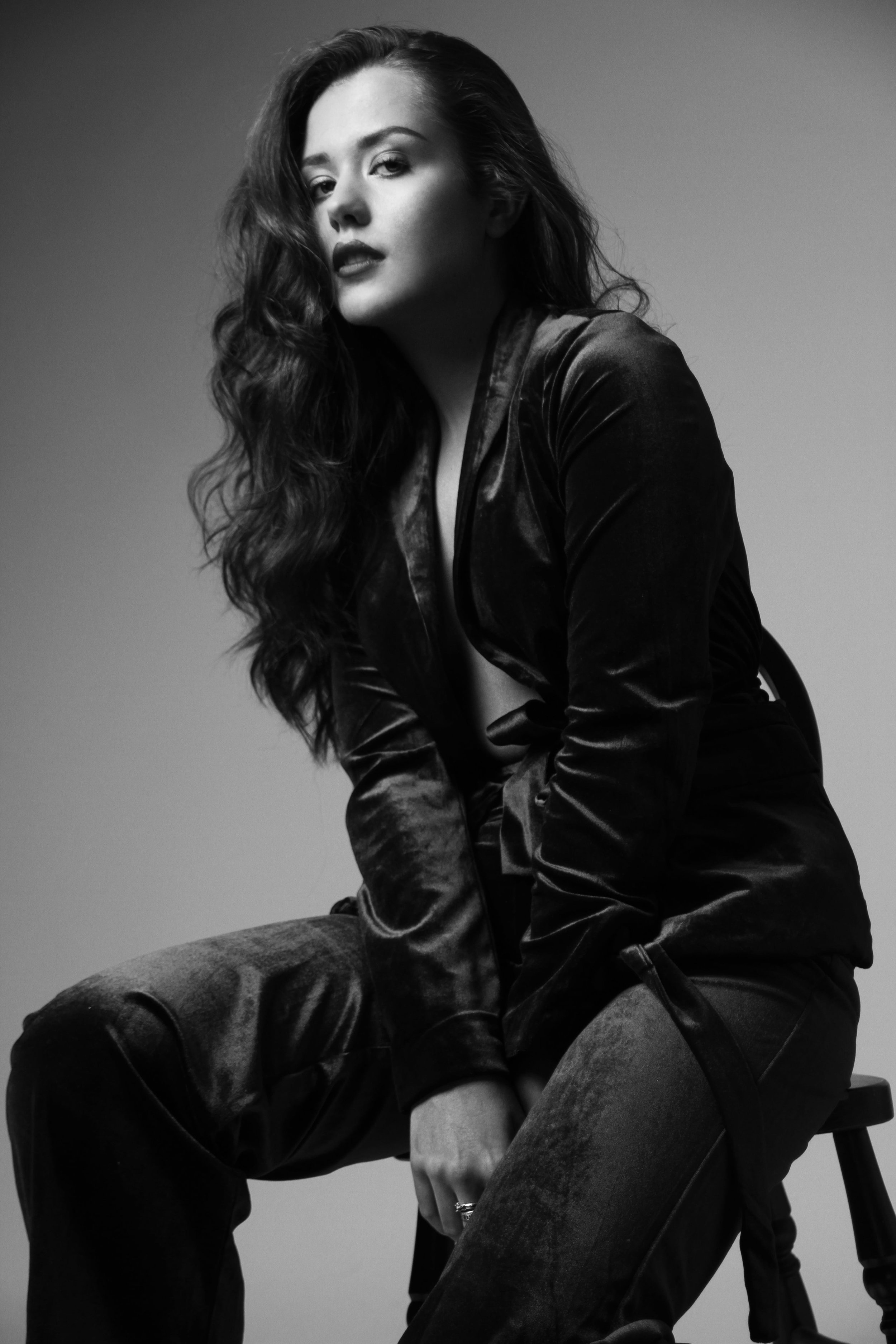 3B&W-min.jpg