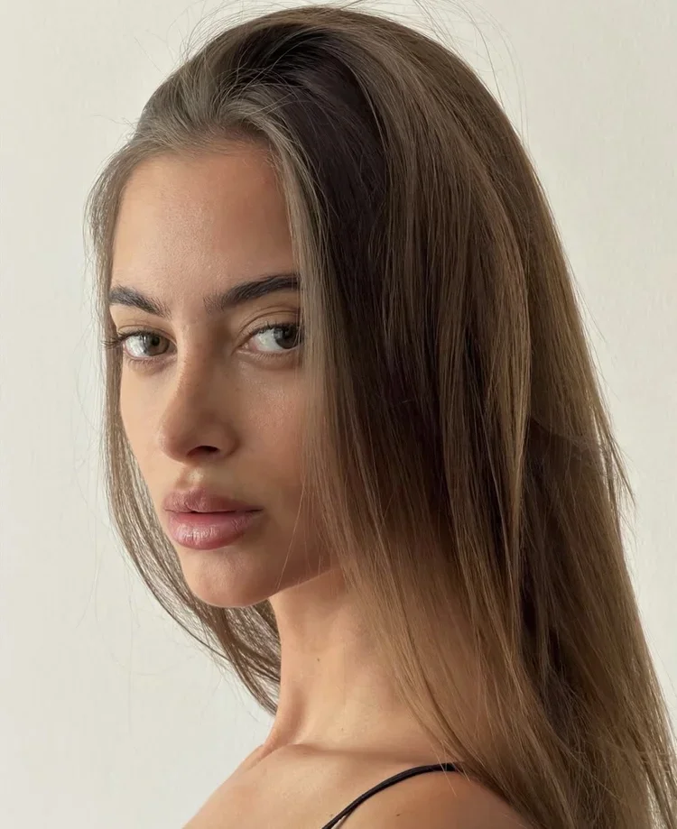 OPHELIE B - LYON, FRANCE &amp; GENEVA, SWITZERLAND