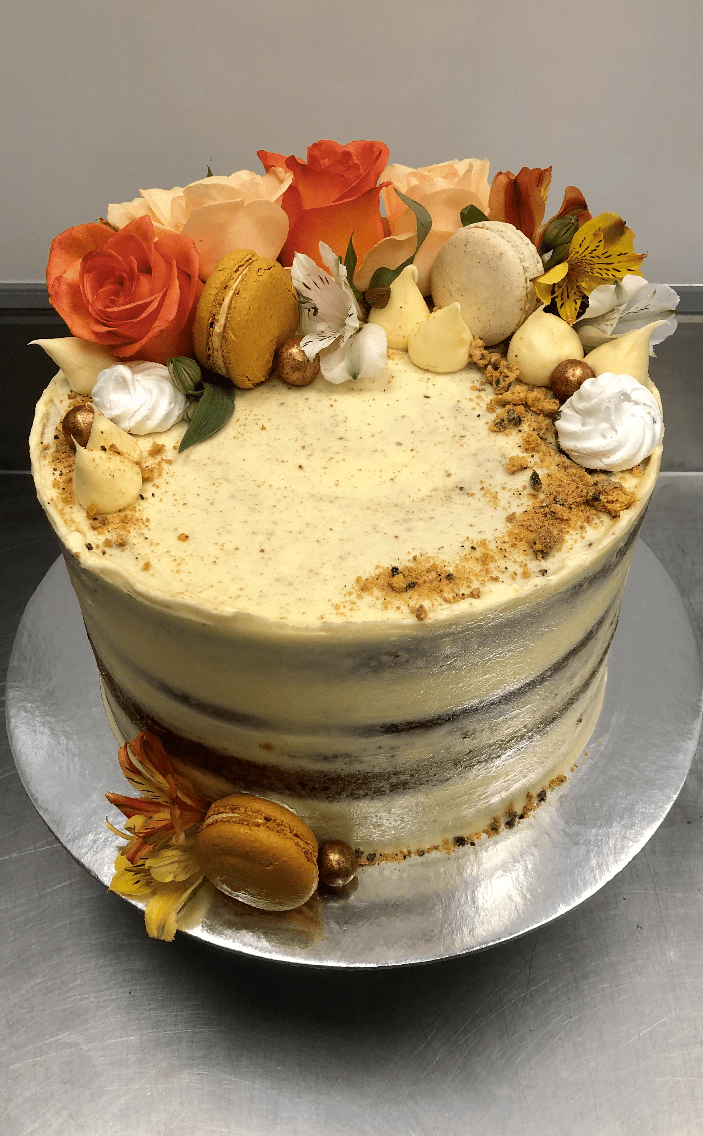 CAKE semi naked carrot.png