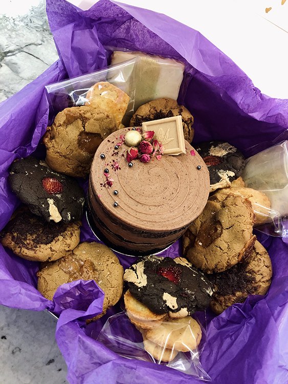 GIFTSET mini cake 2.jpg