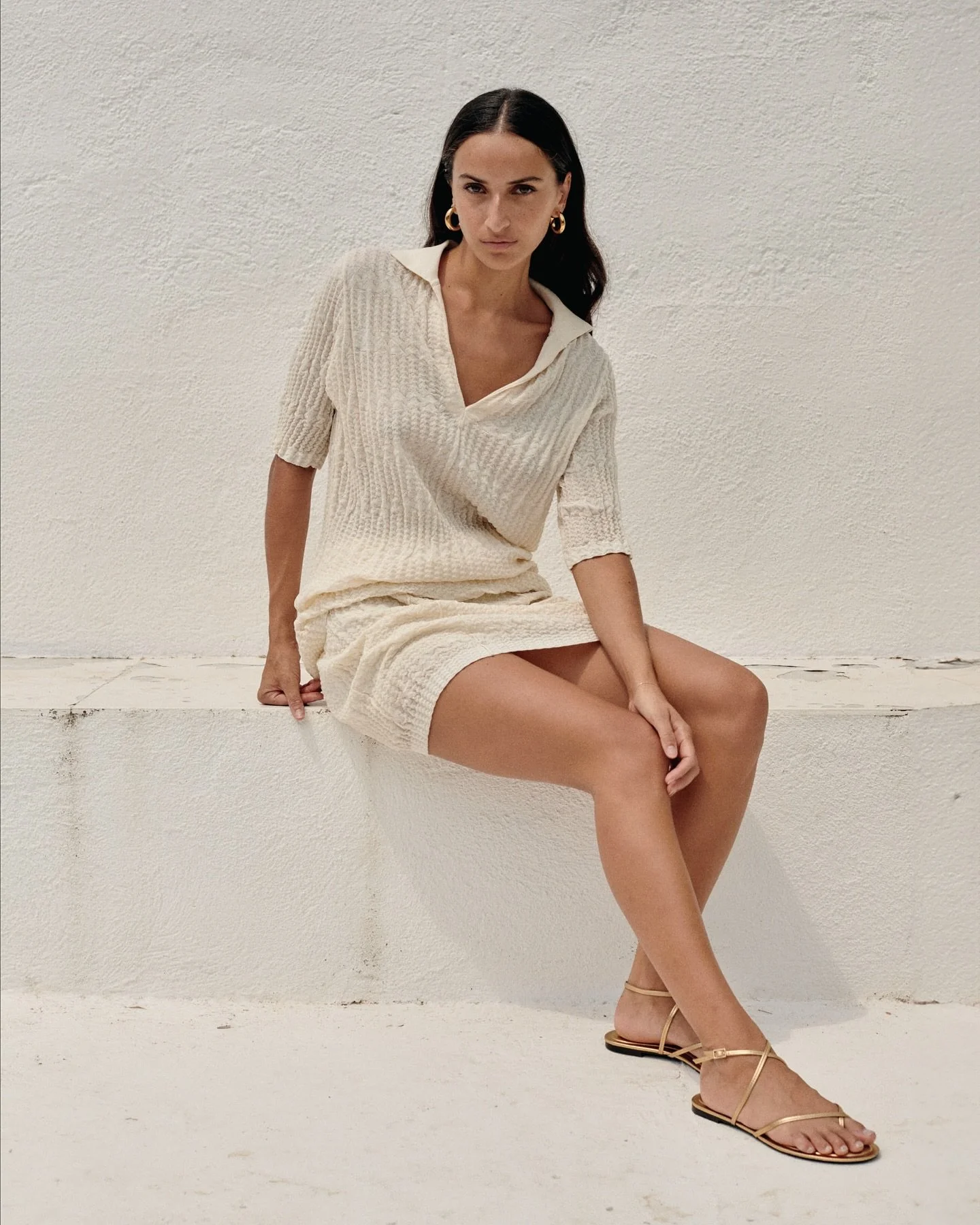 Heritage knitwear label @sita_murt combines high-quality fabrics with innovative knit techniques to deliver styles that are designed to make their wearer feel extraordinary and one-of-a-kind chic.

#sitamurt #knitversality #sharrockagency