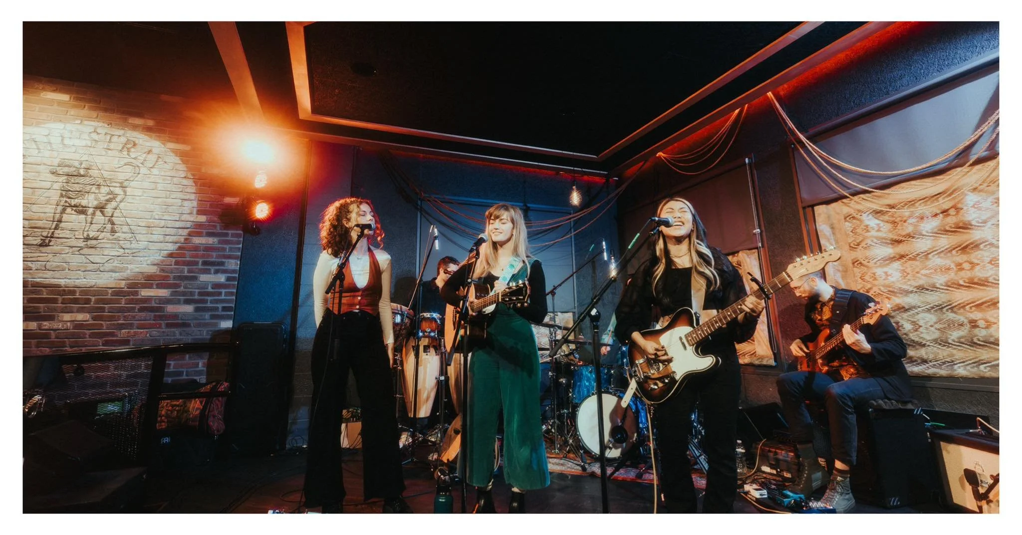 Alluvion Presents: “Folkroom” with Emilee Petersmark, i.am.james. and Loren Johnson