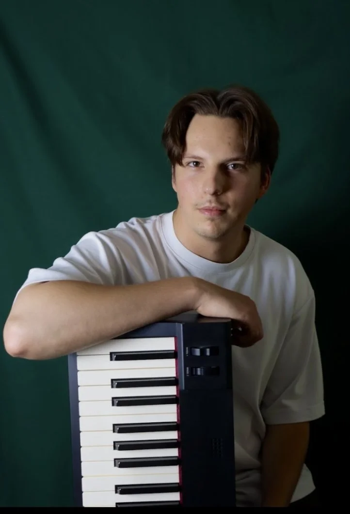Max Gage headshot.jpg
