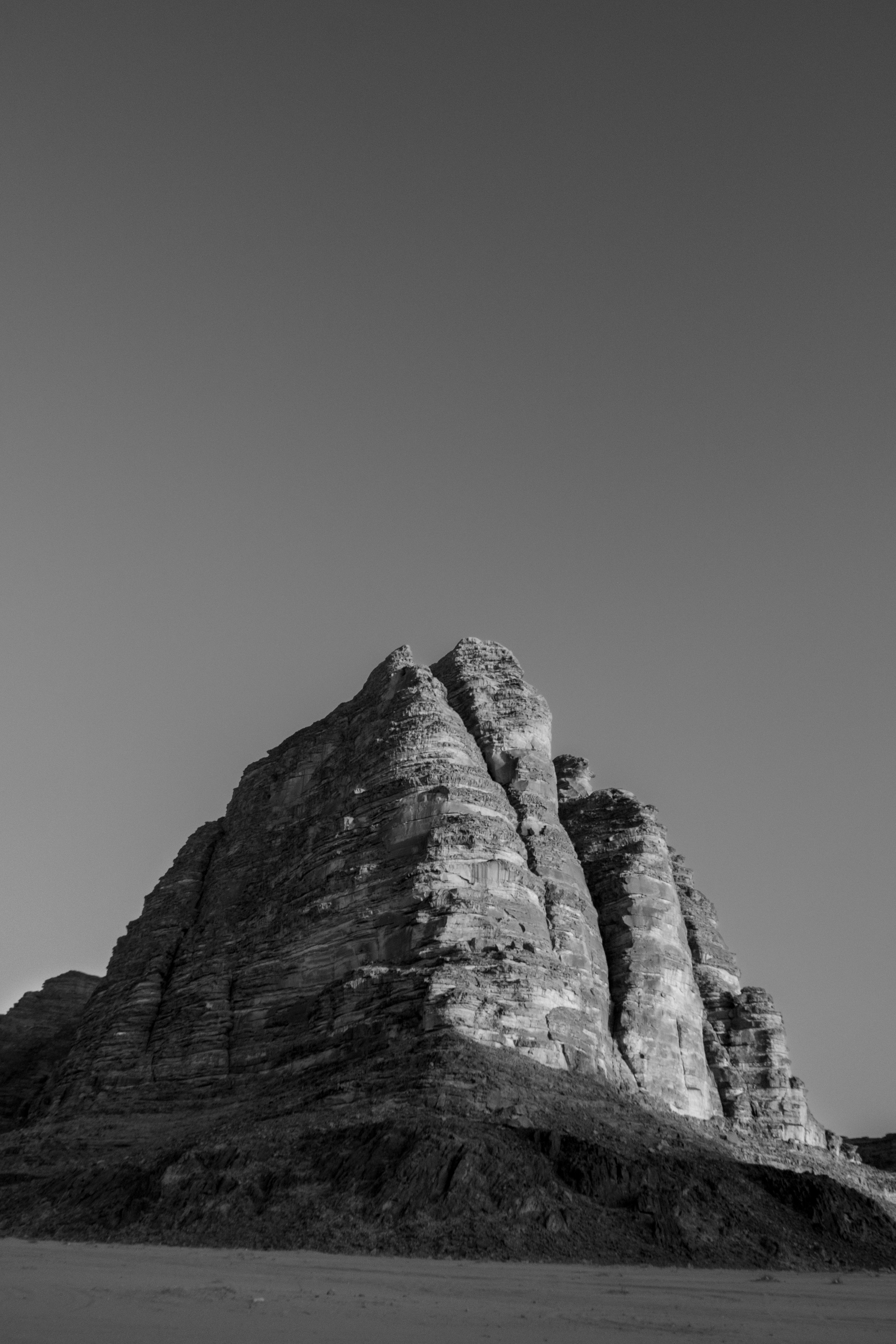 2022_08_Munther and Rosa in Jordan-18.jpg