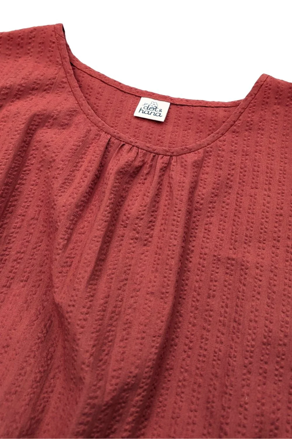 hannah seersucker top - neckline.jpg