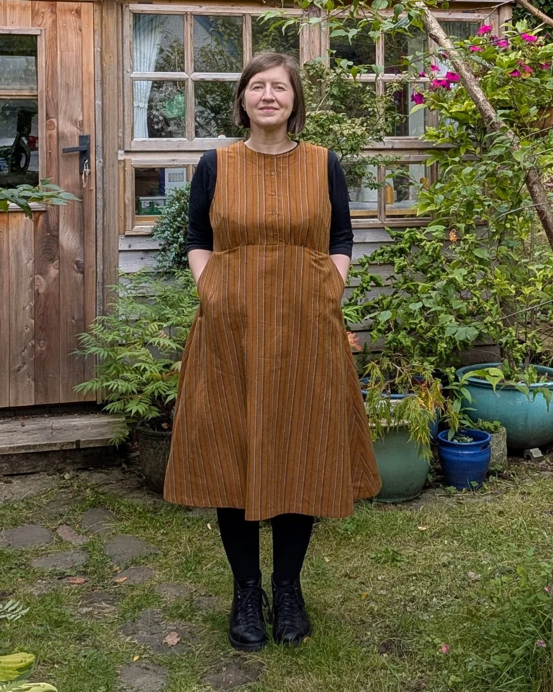 straight on model image of the nara pinafore