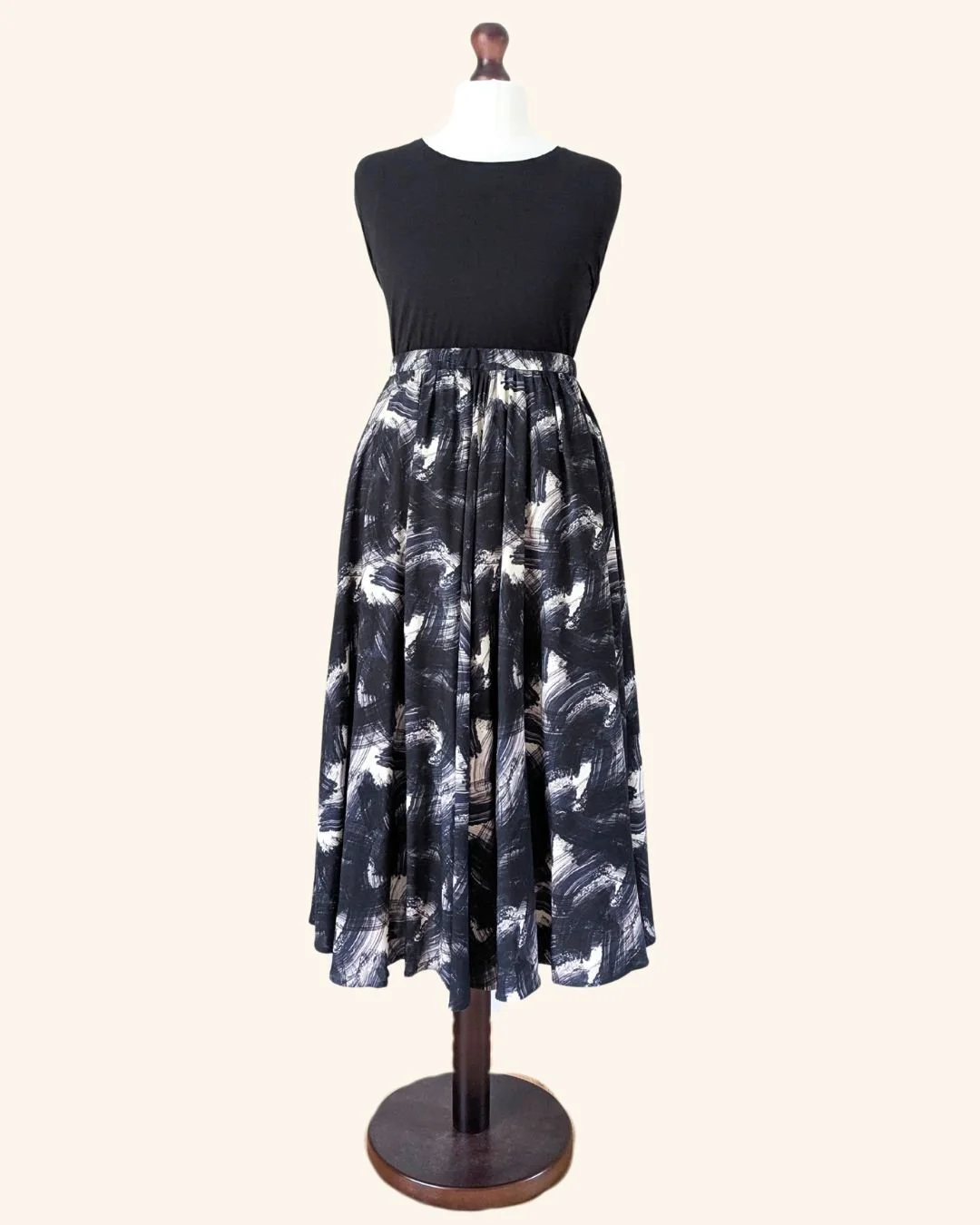 Marina black and white printed full circle skirt