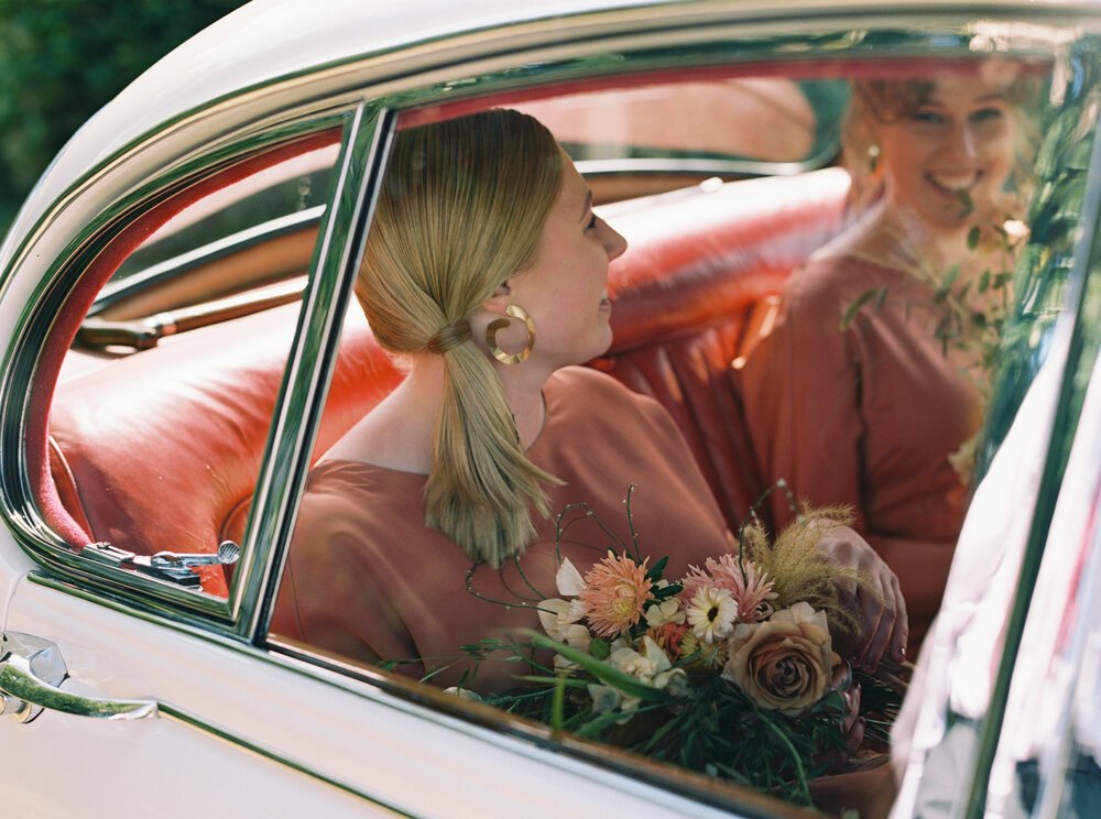 Vintage-Wedding-Car-Hire-London_1.jpg