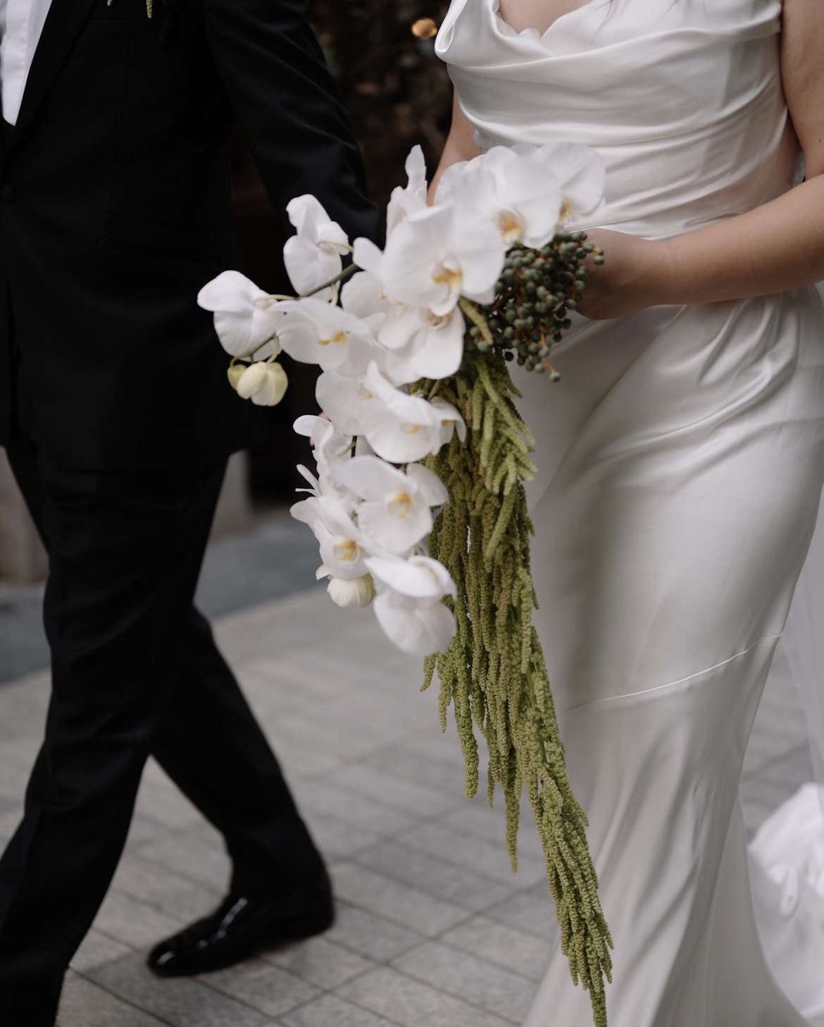 modern-white-orchid-wedding-bouquet.PNG