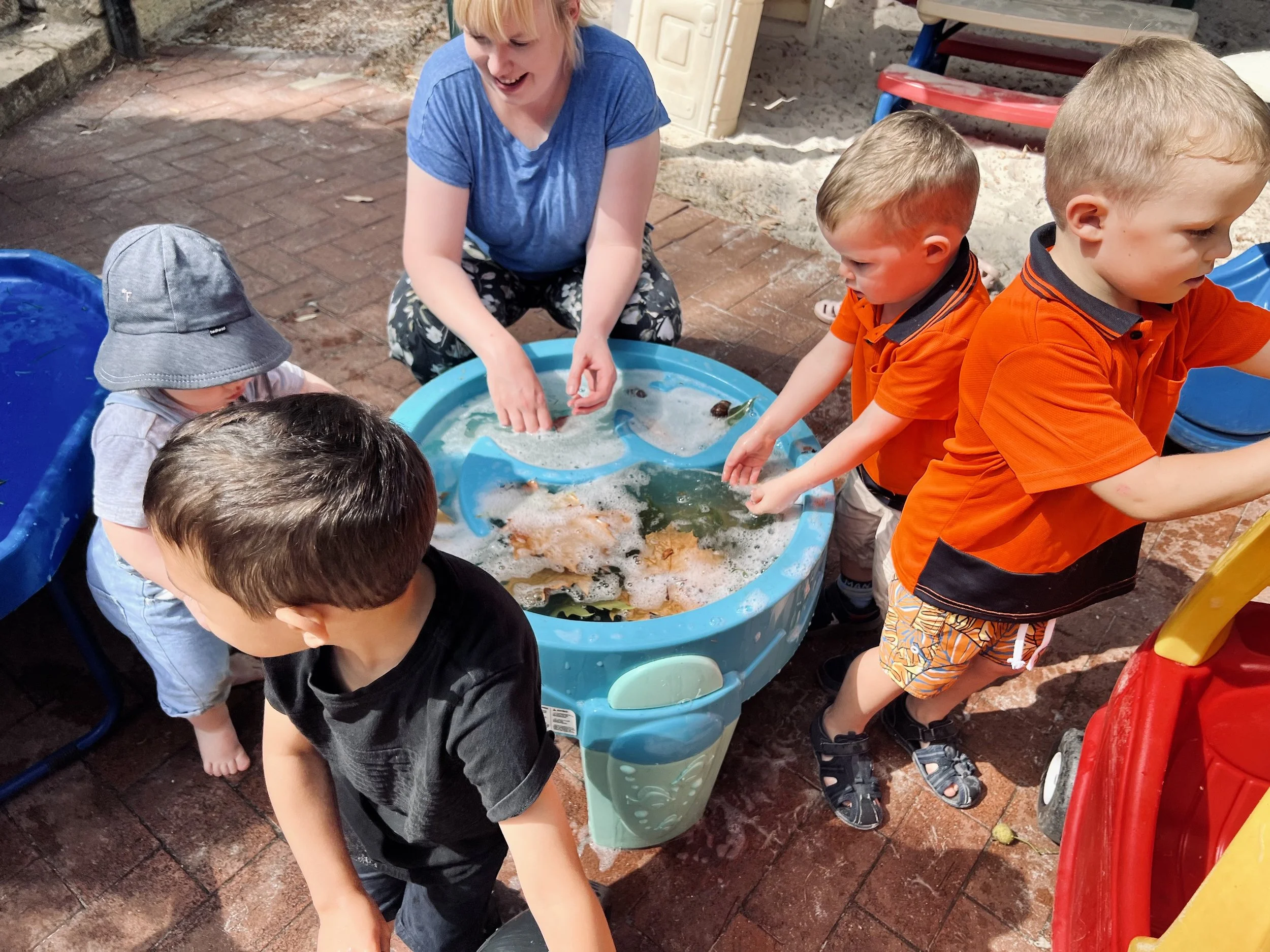 PLAYGROUP — Eastern Hills Community Kindergarten & Playgroup