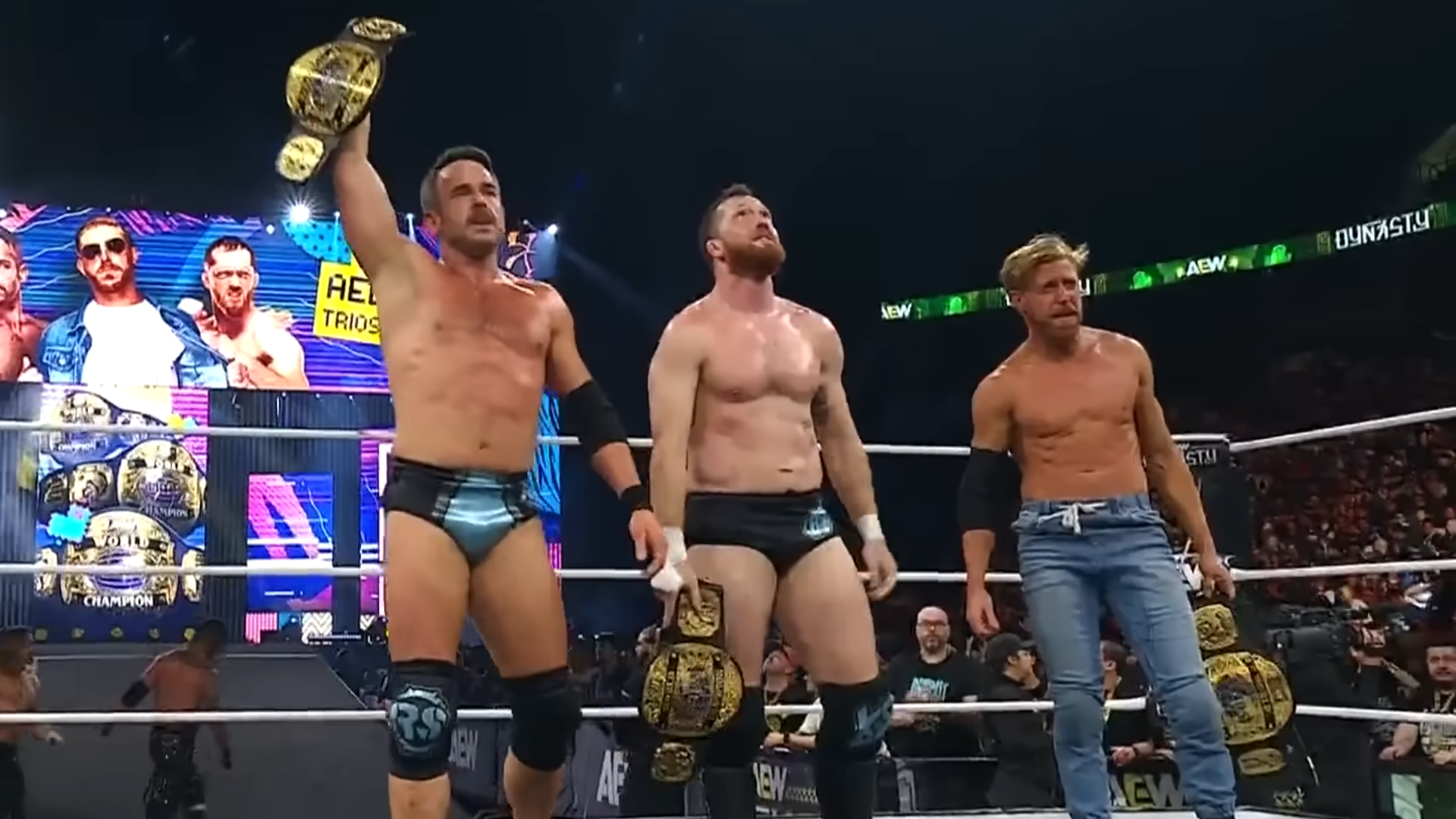 Η επιστροφή του Kyle O'Reilly και οι καινούργιοι AEW Trios πρωταθλητές 