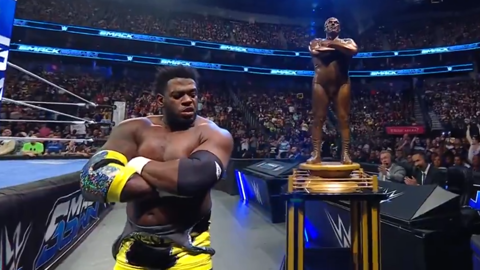 O Royce Keys κερδίζει το Andre The Giant Memorial Battle Royal