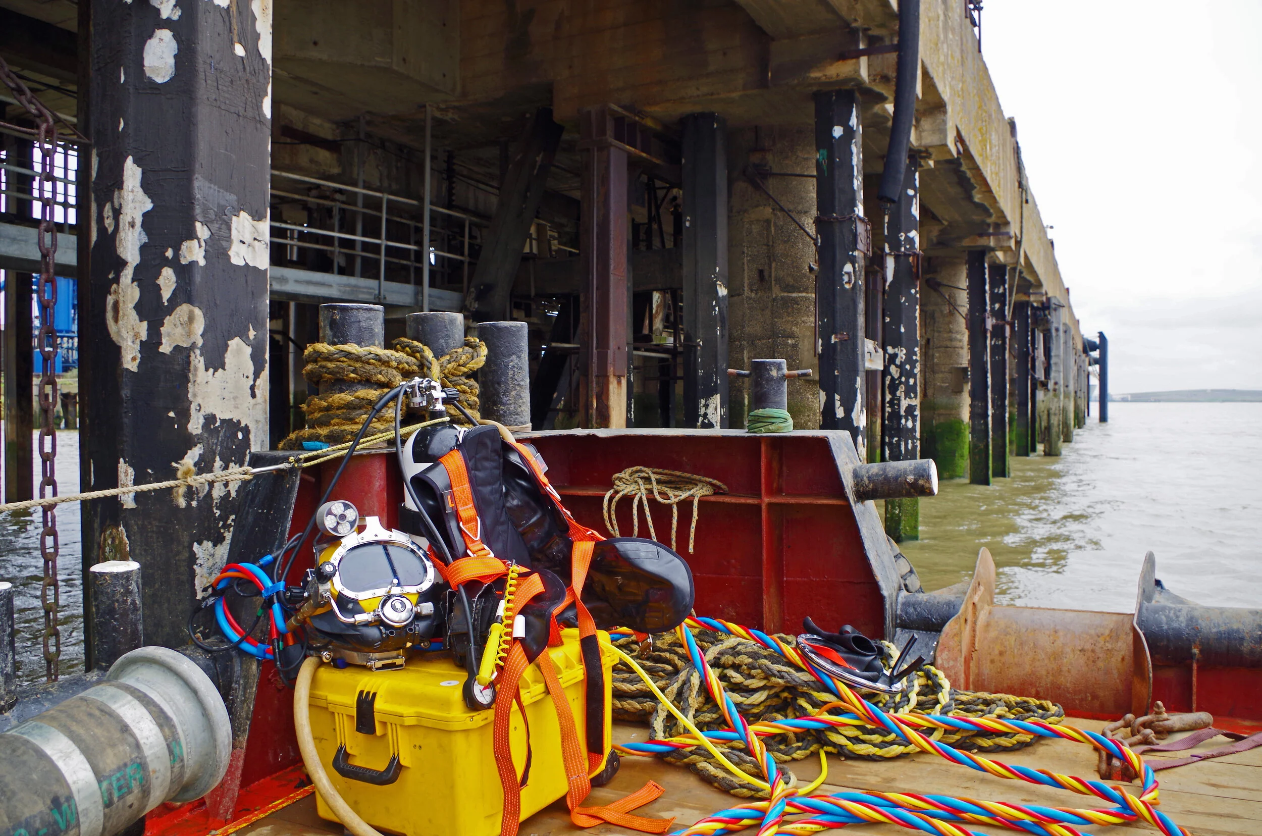 Working on the Thames 