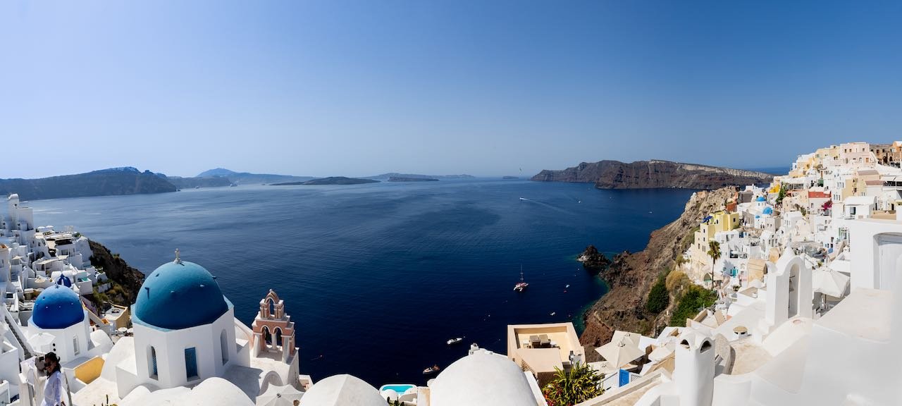 Greece - Santorini - Wide Angle of Crater from Oia.jpeg