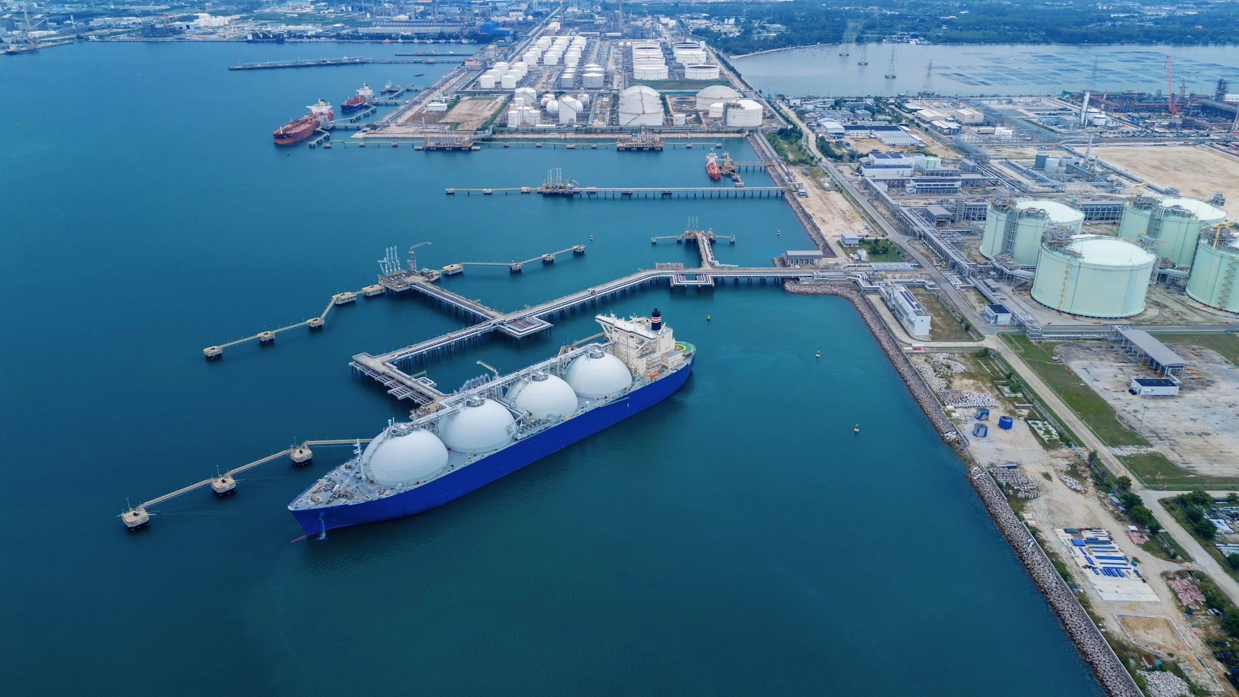PORTS & MARINE INFRASTRUCTURE