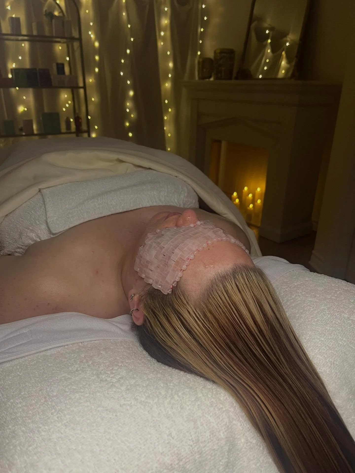 D&eacute;tente profonde. R&eacute;sultats visibles ✨

Soin du visage sur mesure + massage du cuir chevelu 🌿

👉 Glissez pour voir la transformation

Deep relaxation. Visible results ✨

Custom facial + scalp massage 🌿

👉 Swipe to see the transforma