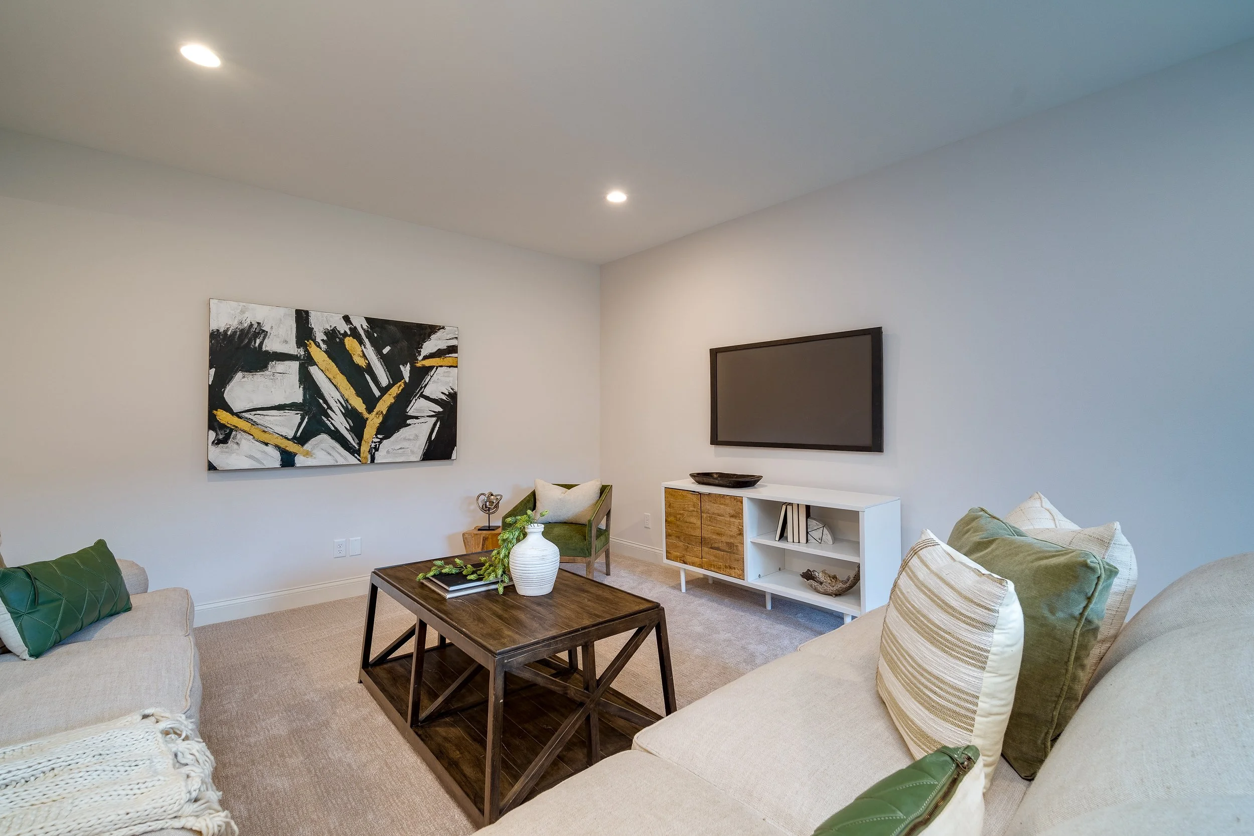 4 - DaytonHomePhoto.jpg