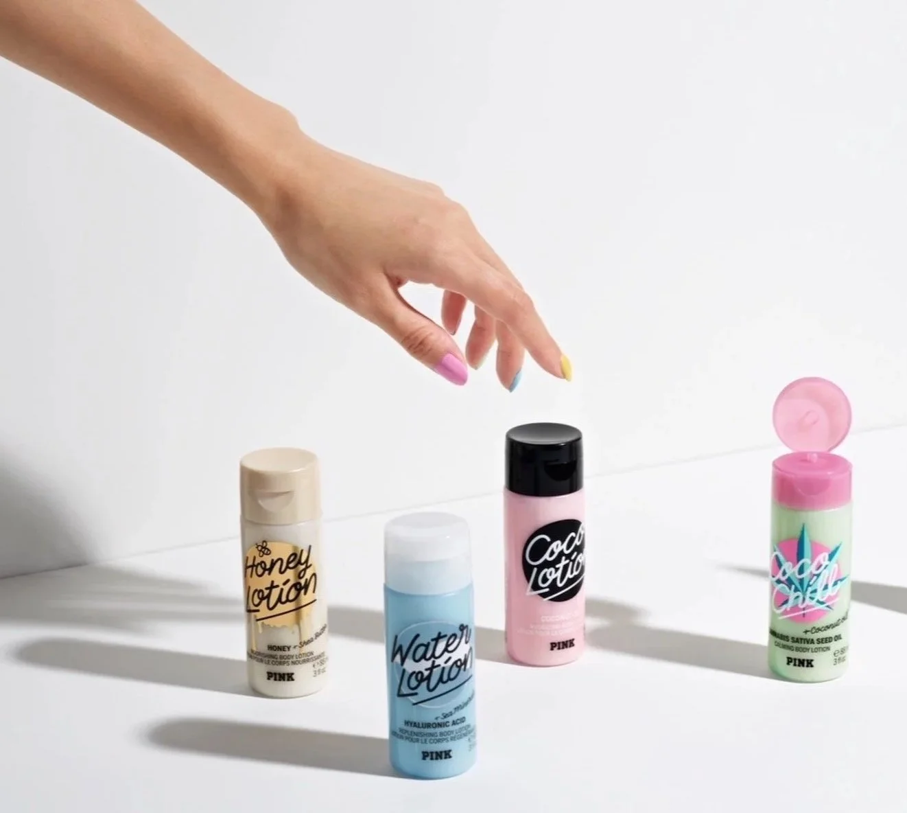 beauty. skincare styling. prop stylist. set design. cosmetic styling. cosmetic shoot. cosmetic product shoot. product styling. set dressing. still life. still life styling. still life prop stylist. props. beauty video. cosmetic still life. texture. c