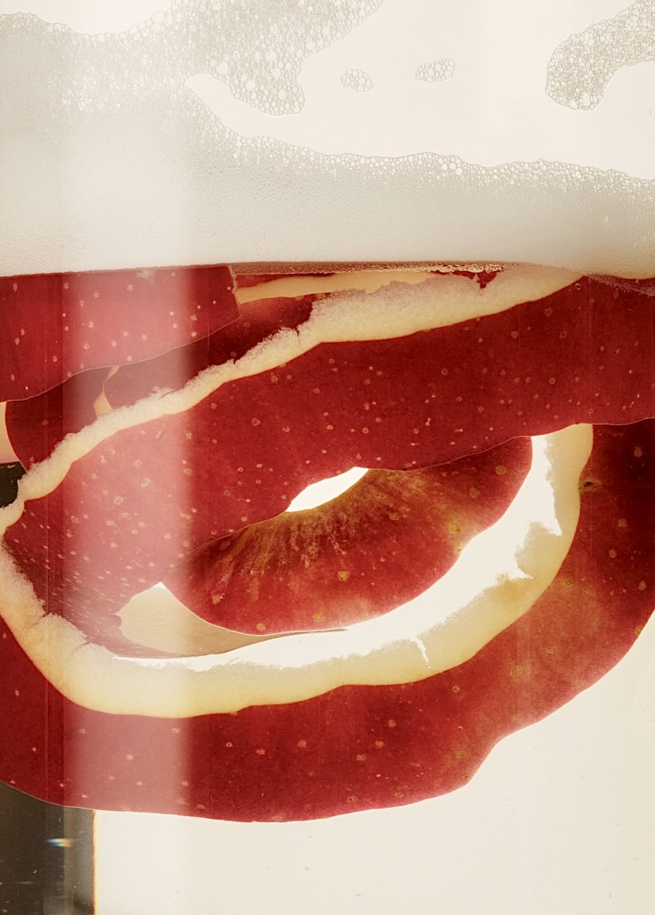 yt_applepeels_0007_foamplate.jpeg