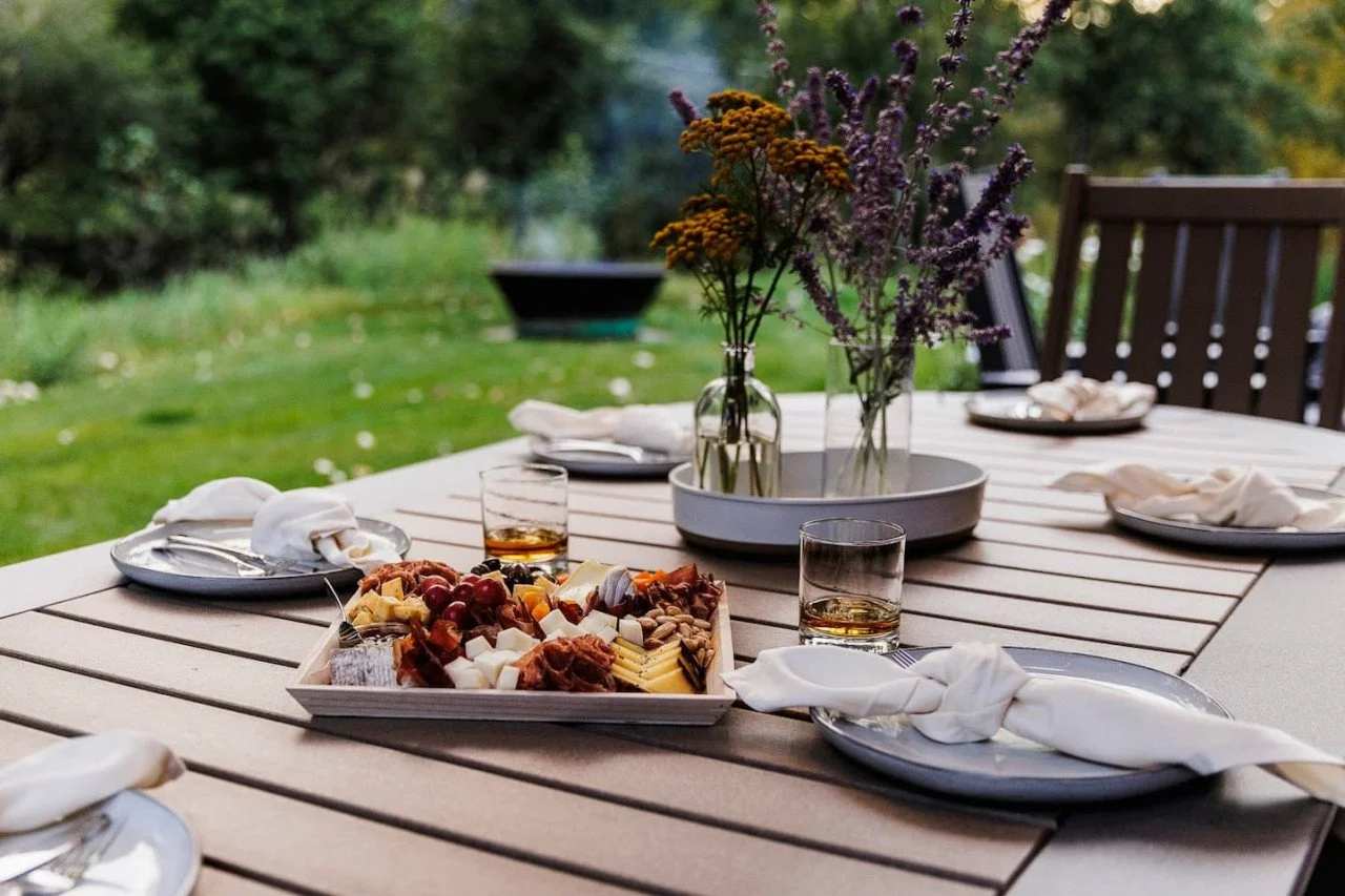 Why Vacation Rentals Are the Best Choice for Summer Family Vacations