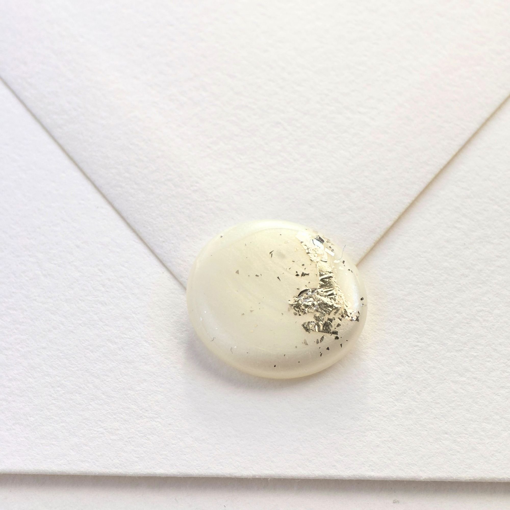 Natural Handmade Self-Adhesive Wax Seals with Gold/Silver Leaf- Set of 25