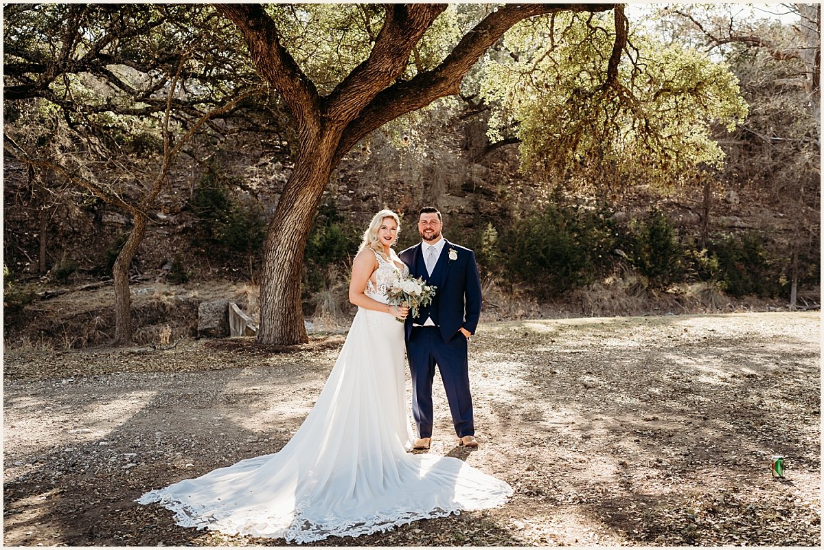 Bride and groom hill country wedding portraits | Lauren Crumpler Photography | Texas Wedding Photographer