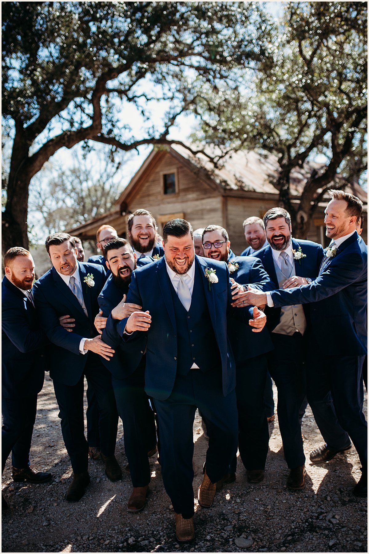 Bridal party group portraits | Lauren Crumpler Photography | Texas Wedding Photographer