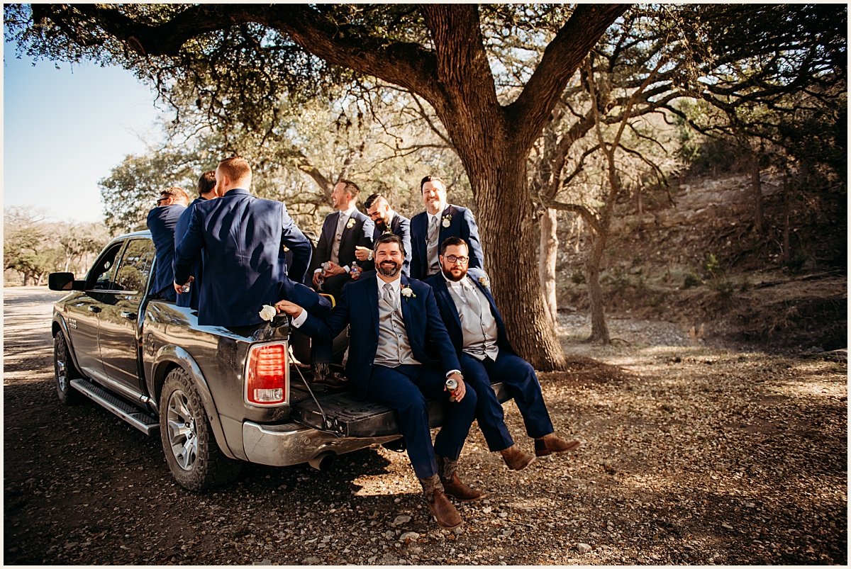 Bridal party group portraits | Lauren Crumpler Photography | Texas Wedding Photographer