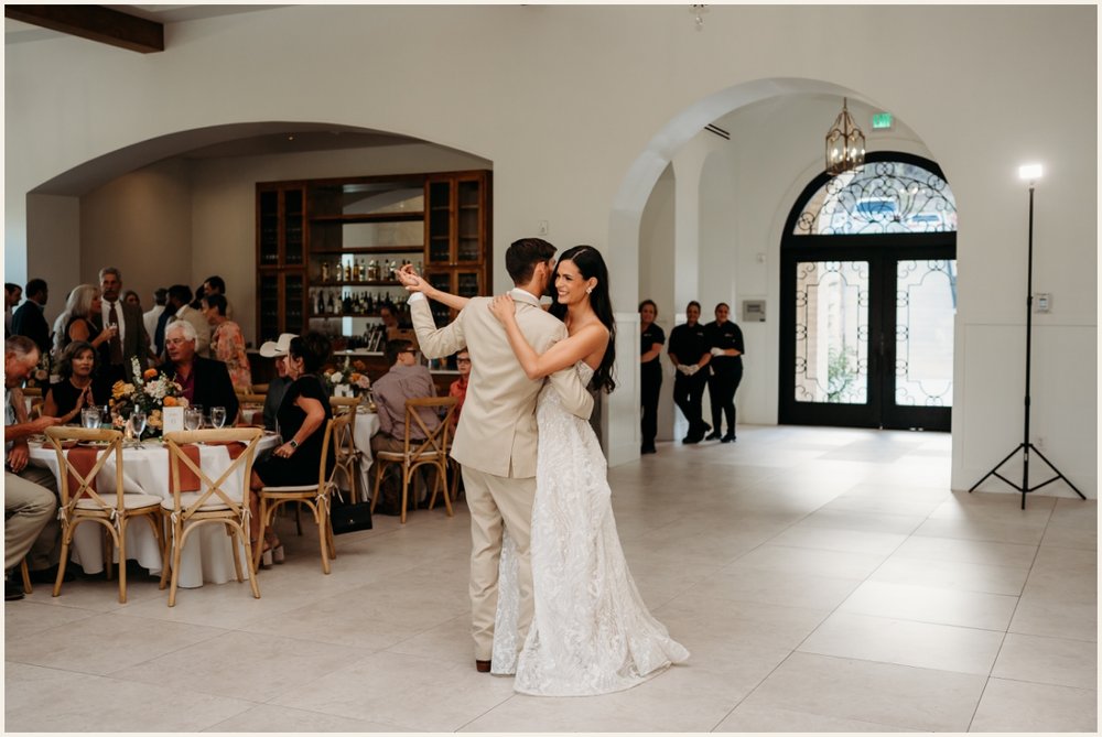 Bride and Groom first dance | Texas Wedding Photographer