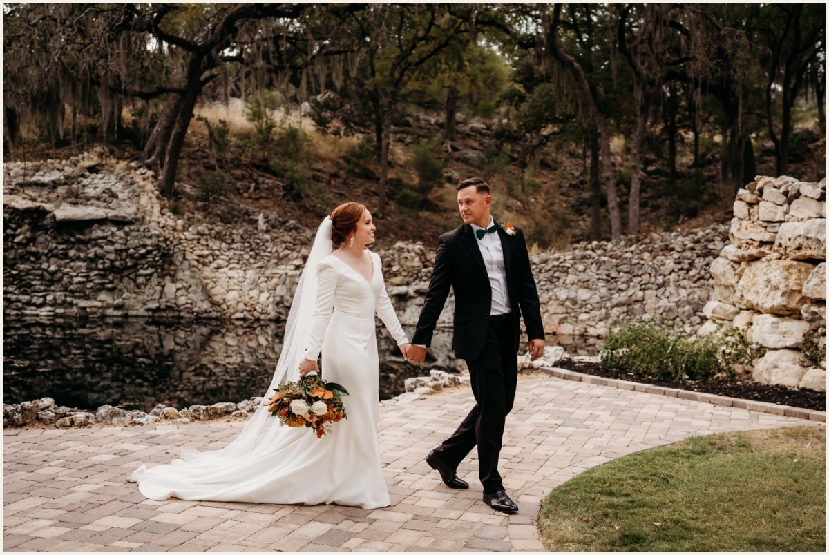 Bride and groom romantic portraits | Lauren Crumpler Photography | Texas Wedding Photographer