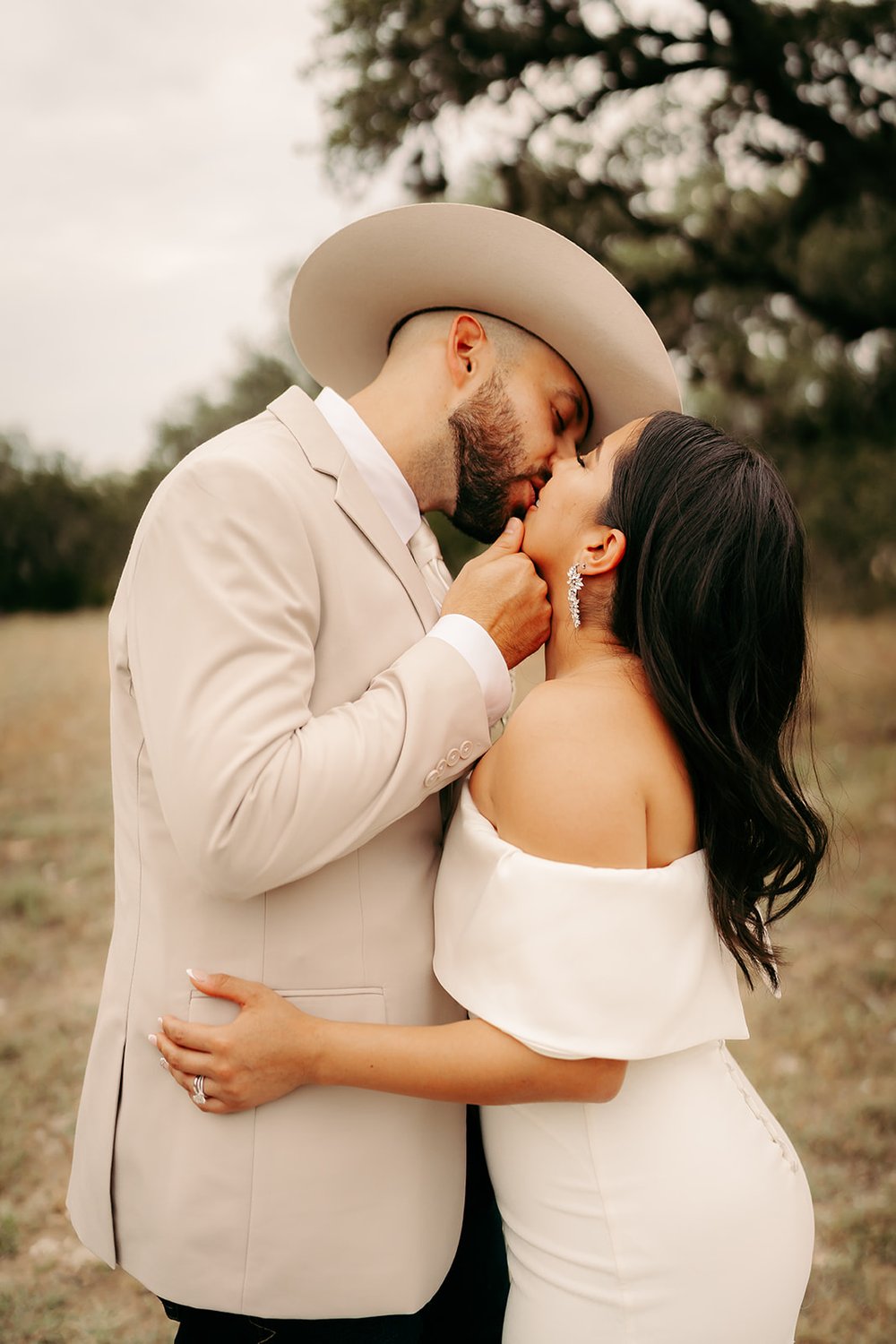 Jessica &amp; Beto’s Mexican Western Wedding at Park 31