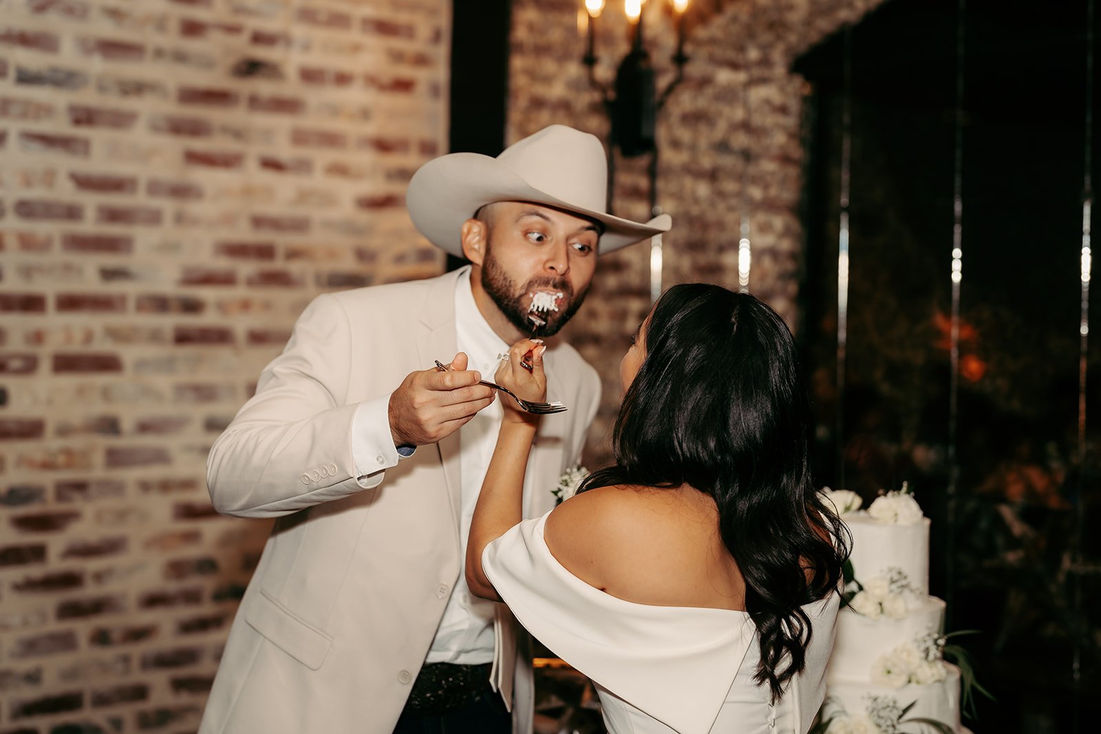 Jessica &amp; Beto’s Mexican Western Wedding at Park 31