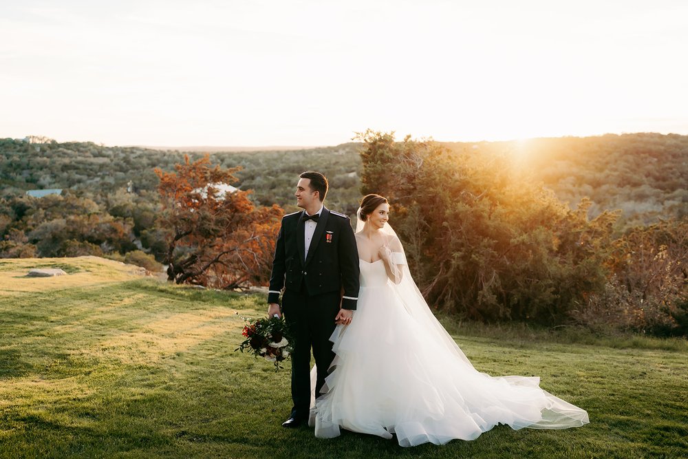 Beautiful Winter Wedding at Canyonwood Ridge, TX