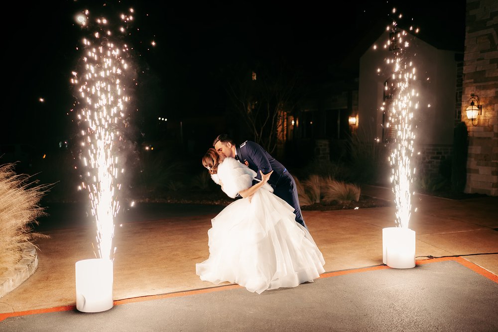 Beautiful Winter Wedding at Canyonwood Ridge, TX