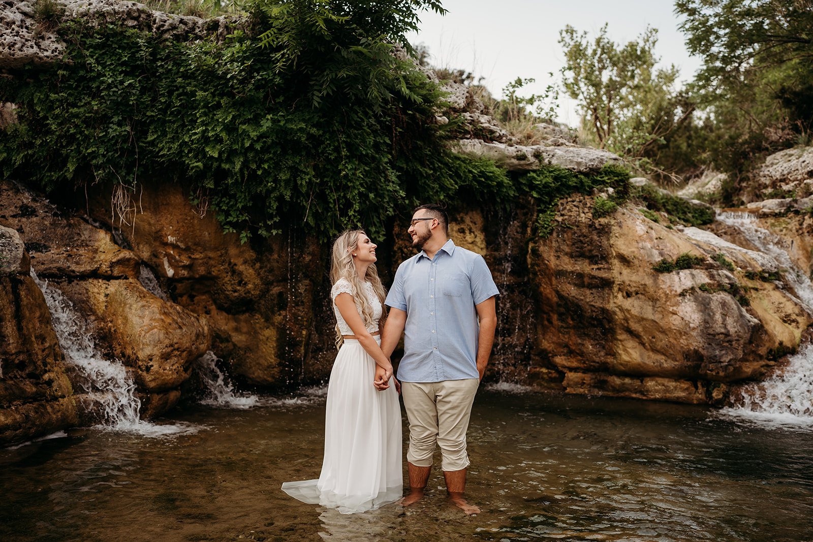 Romantic Summer Engagement Session at Riding River Ranch