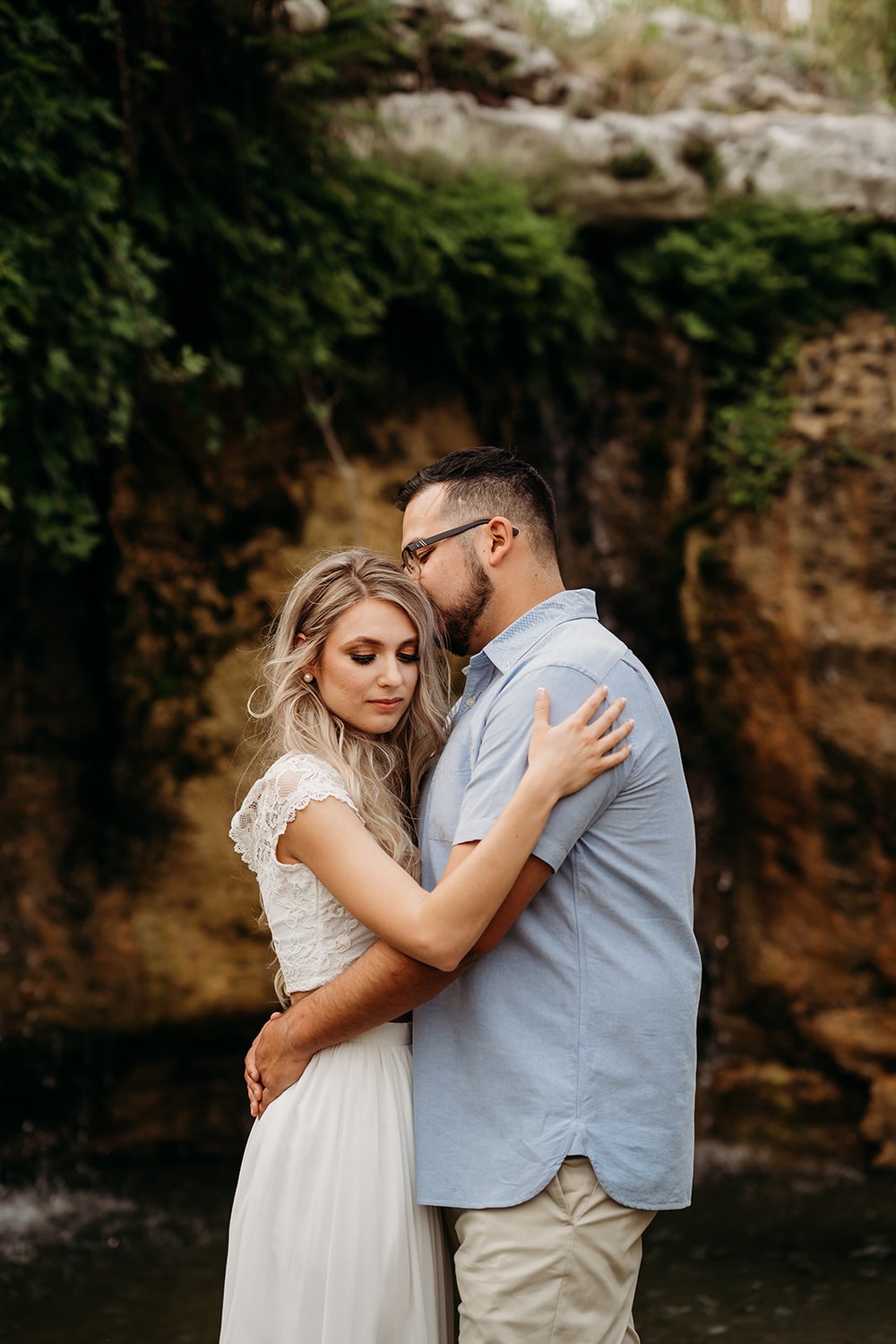 Romantic Summer Engagement Session at Riding River Ranch