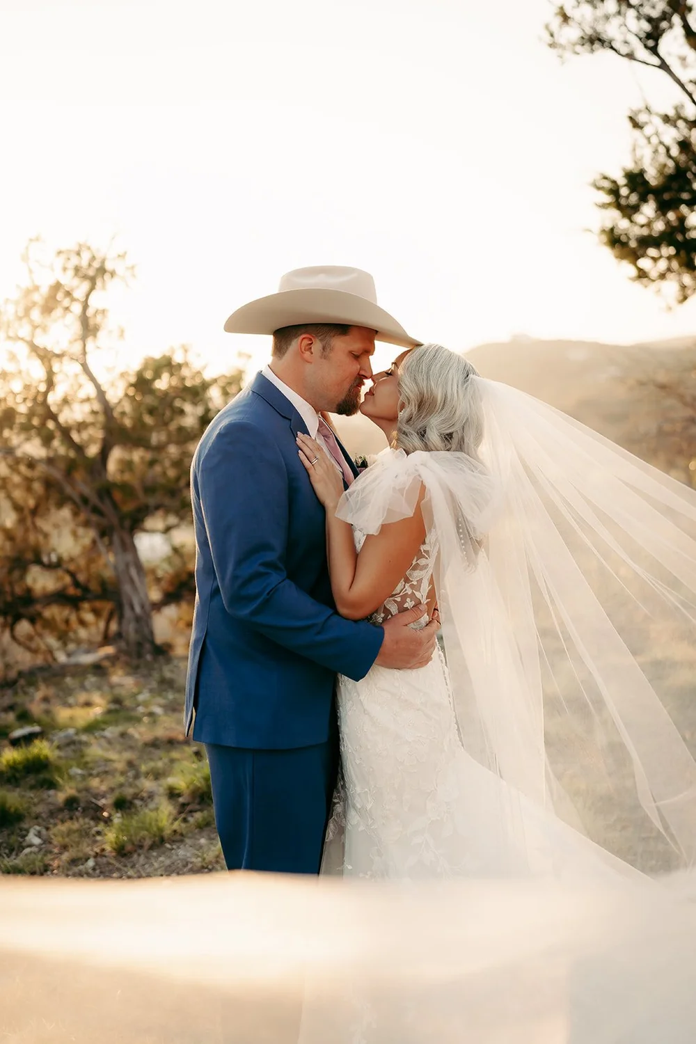 Romantic Texas Hill Country Wedding at Willow Ridge