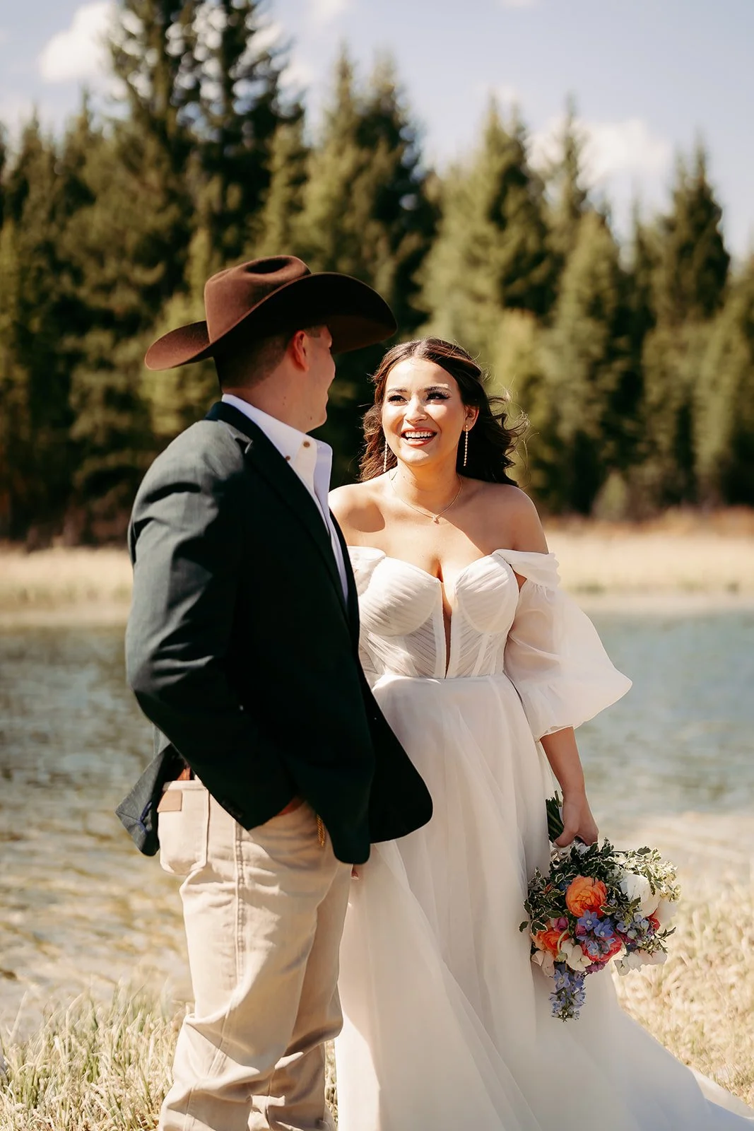Spring Colorful Wedding in Jackson, WY