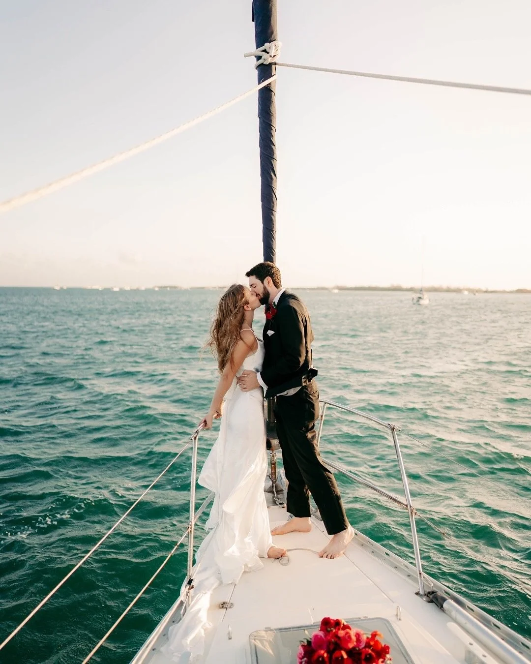 M + R // A sailboat ride at sunrise off the coast of Key West was the perfect setting for these two to drink some champagne, eat some cake, and make it a forever kinda thing. 
⠀⠀⠀⠀⠀⠀⠀⠀⠀
⠀⠀⠀⠀⠀⠀⠀⠀⠀
second shot for @audreydarkephoto 
⠀⠀⠀⠀⠀⠀⠀⠀⠀
⠀⠀⠀⠀⠀⠀⠀⠀⠀