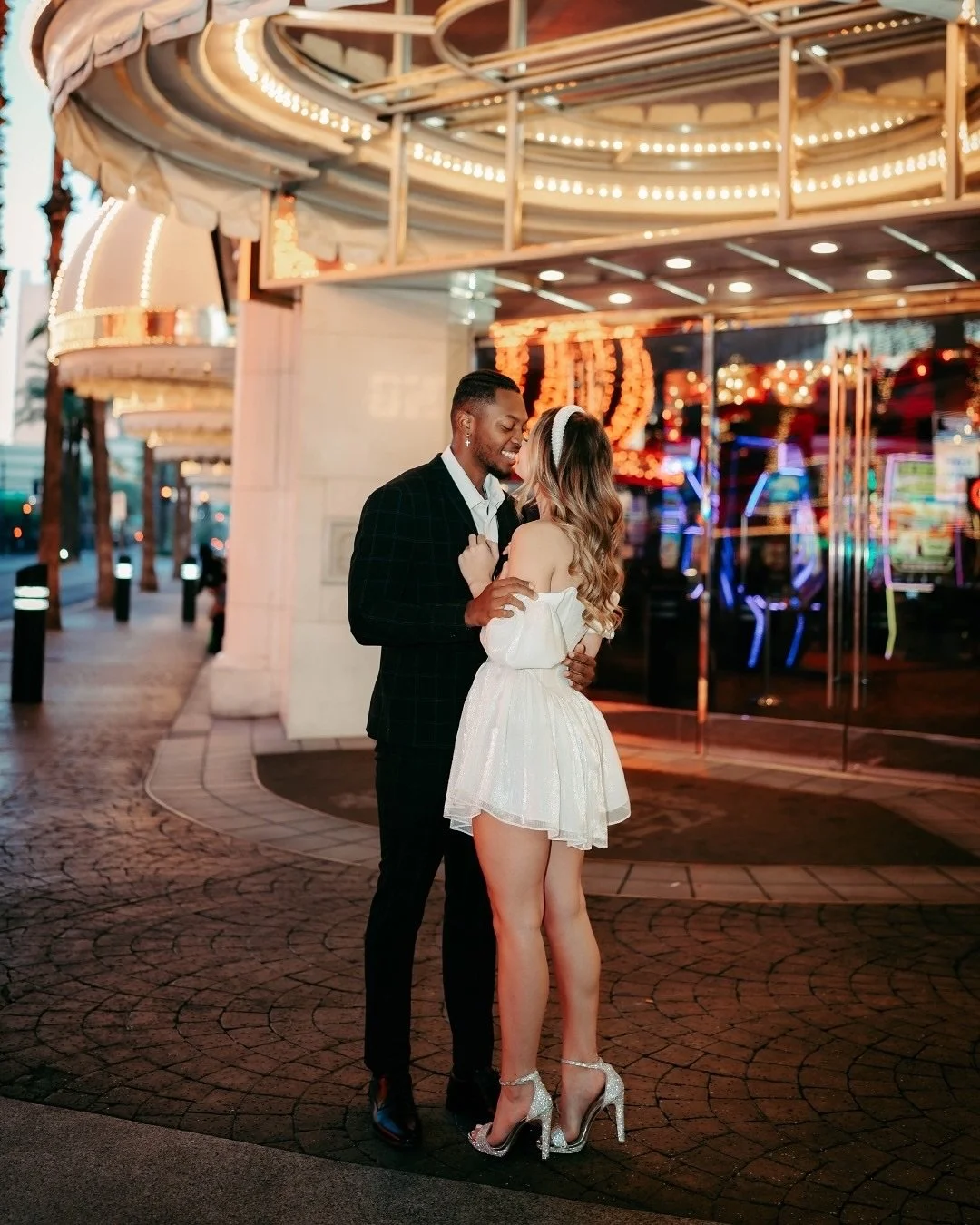 Sometimes, some things that happen in Vegas, don&rsquo;t necessarily STAY in Vegas. 
⠀⠀⠀⠀⠀⠀⠀⠀⠀
⠀⠀⠀⠀⠀⠀⠀⠀⠀
⠀⠀⠀⠀⠀⠀⠀⠀⠀
#elopementphotographer #adventureelopement #adventurouscouple  #texasweddingphotographer #coloradoweddingphotographer #montanaweddingph