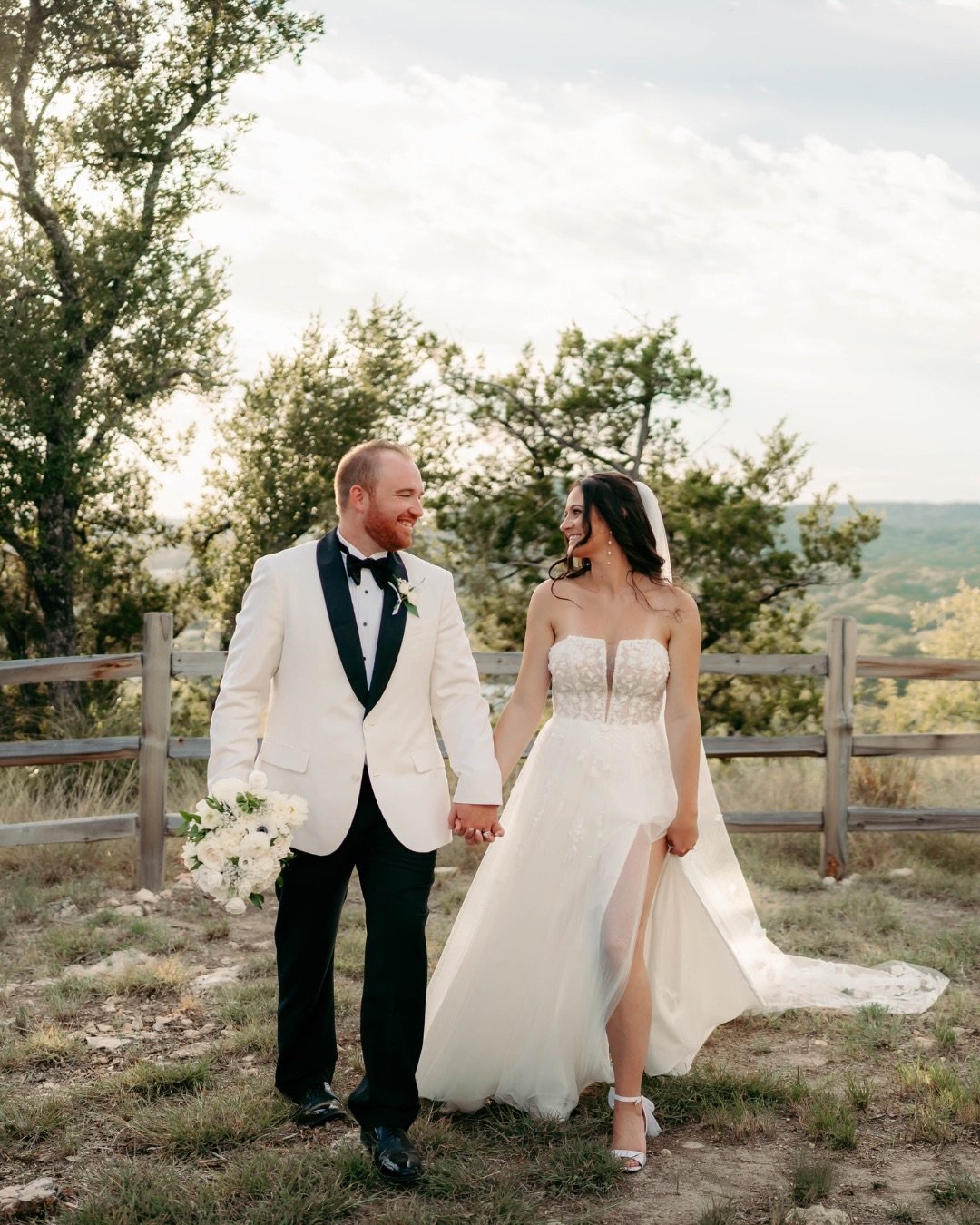 Celebrating the big and small moments of C + T, and everything in between. 
⠀⠀⠀⠀⠀⠀⠀⠀⠀
Couple: @chrishamoorelong
Venue: @willowridgetx
Planner: @theperfectdaynb
Florist: @theperfectdaynb
HAMU: @southern.tease
⠀⠀⠀⠀⠀⠀⠀⠀⠀
#texaswedding 
#texasweddingphot