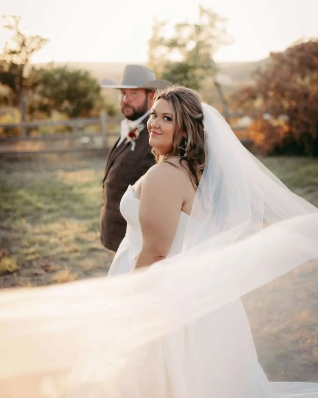 A + Q, and the best day ever 🥂
⠀⠀⠀⠀⠀⠀⠀⠀⠀
Bride: @amberwamps 
Venue: @willowridgetx 
Dress Boutique: @emeraldbridallounge 
Florist: @thewiluszway 
Planner: @marriedbymaryannatx 
HAMU: @joliebelle.beautybar 
⠀⠀⠀⠀⠀⠀⠀⠀⠀
#texasweddingphotographer
#colora