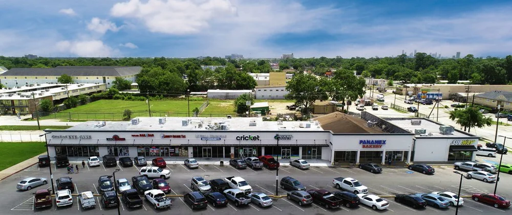 Long Point Shopping Center — LEVCOR