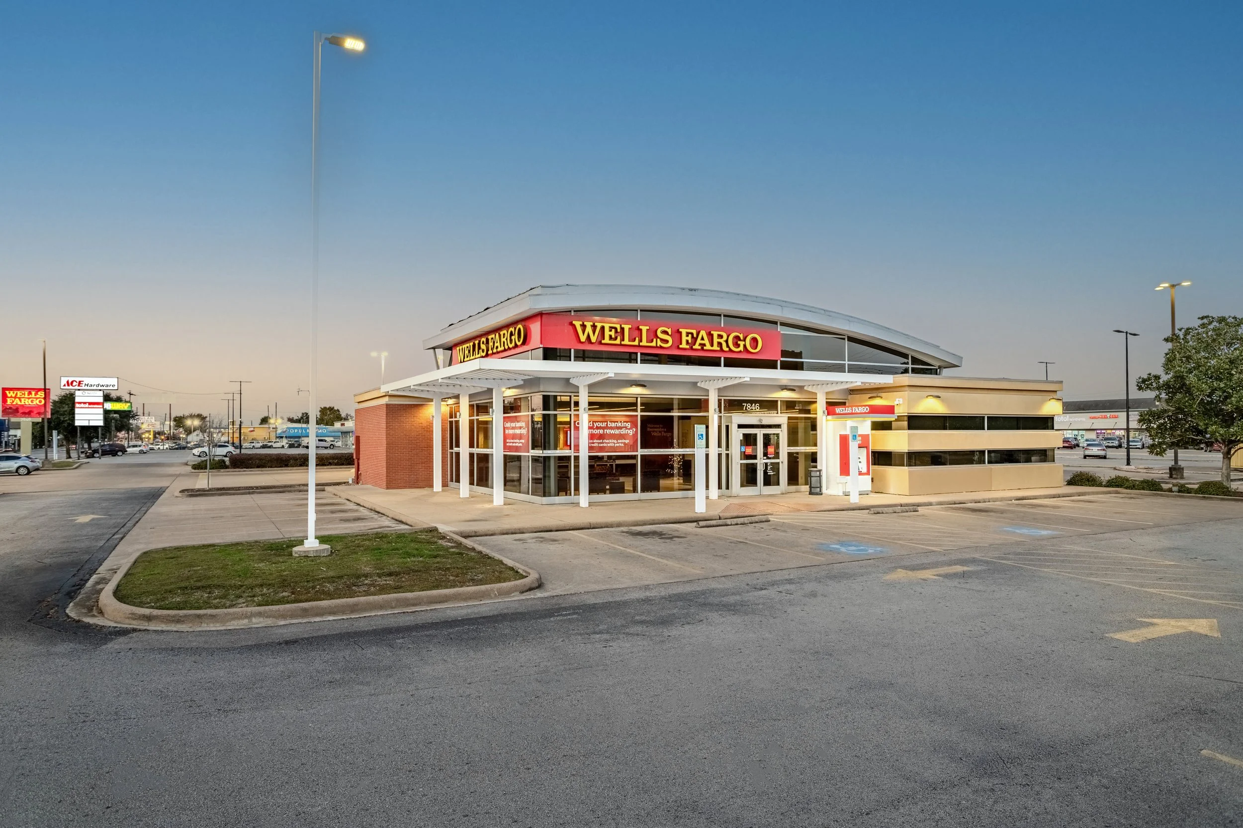 Long Point 7840-9837-HDR.jpg