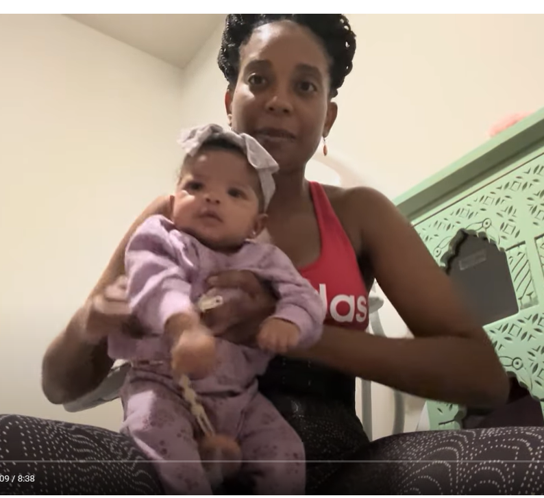 Sariah &amp; Shay Story Time Debut! 💙📚