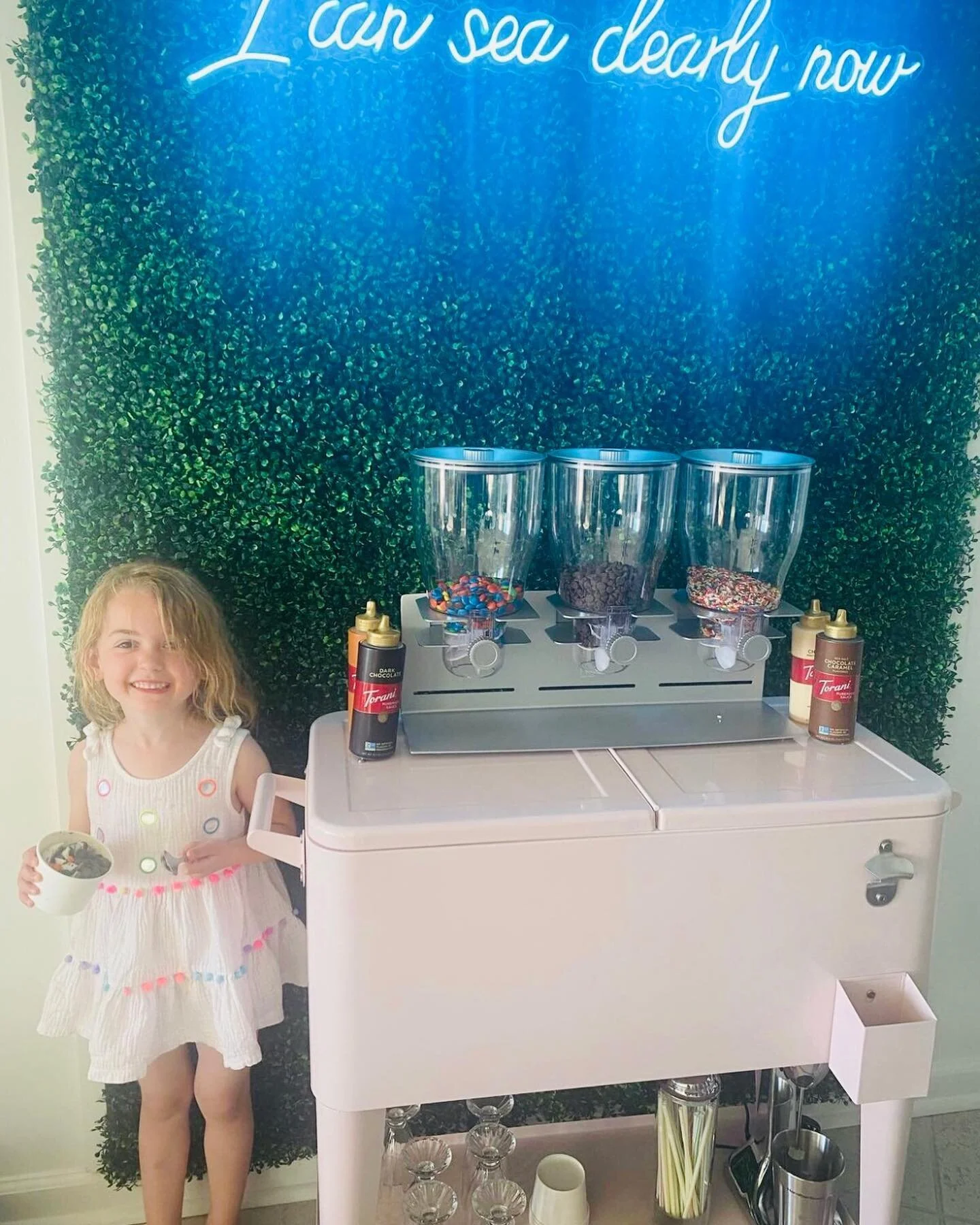 Ice Cream Time > Nap time 

I think our ice cream bar has her stamp of approval. 

📸: Paige Weyenberg

#paddlegetaways #paddleshores #tinyguestapproval #oba #icecreambar #orangebeachal #tradewinds #airbnb #vrbo #rentme #allaboutthatbeach